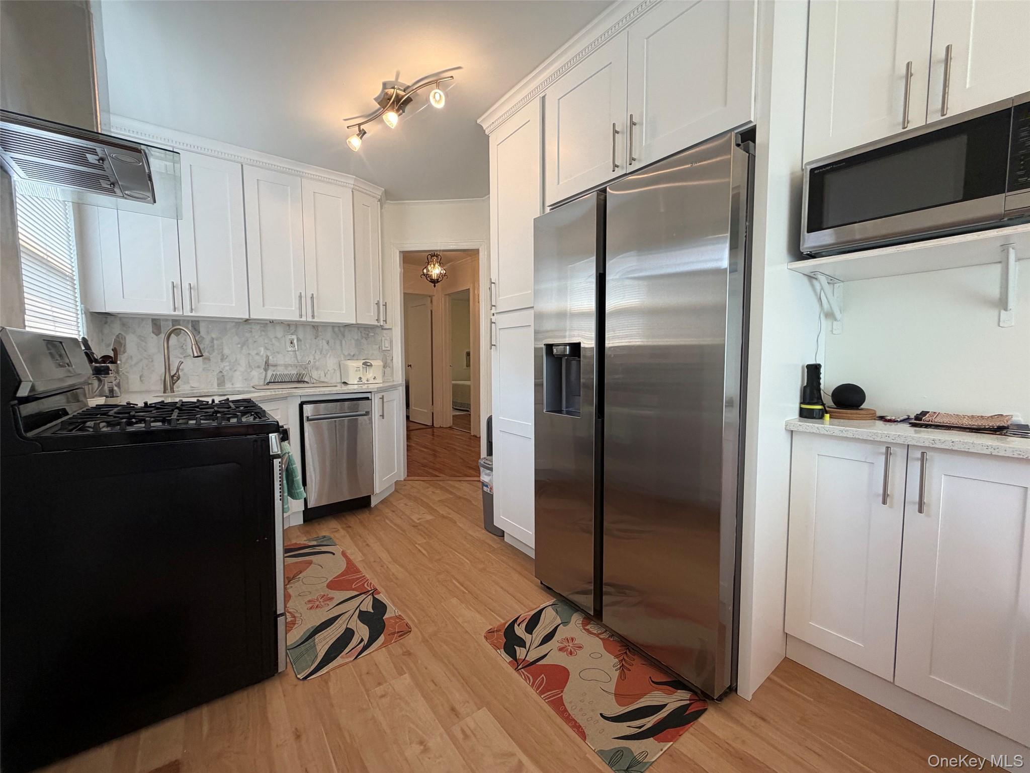 Single Family 80th Avenue Queens, NY 11004, MLS-1025100-14