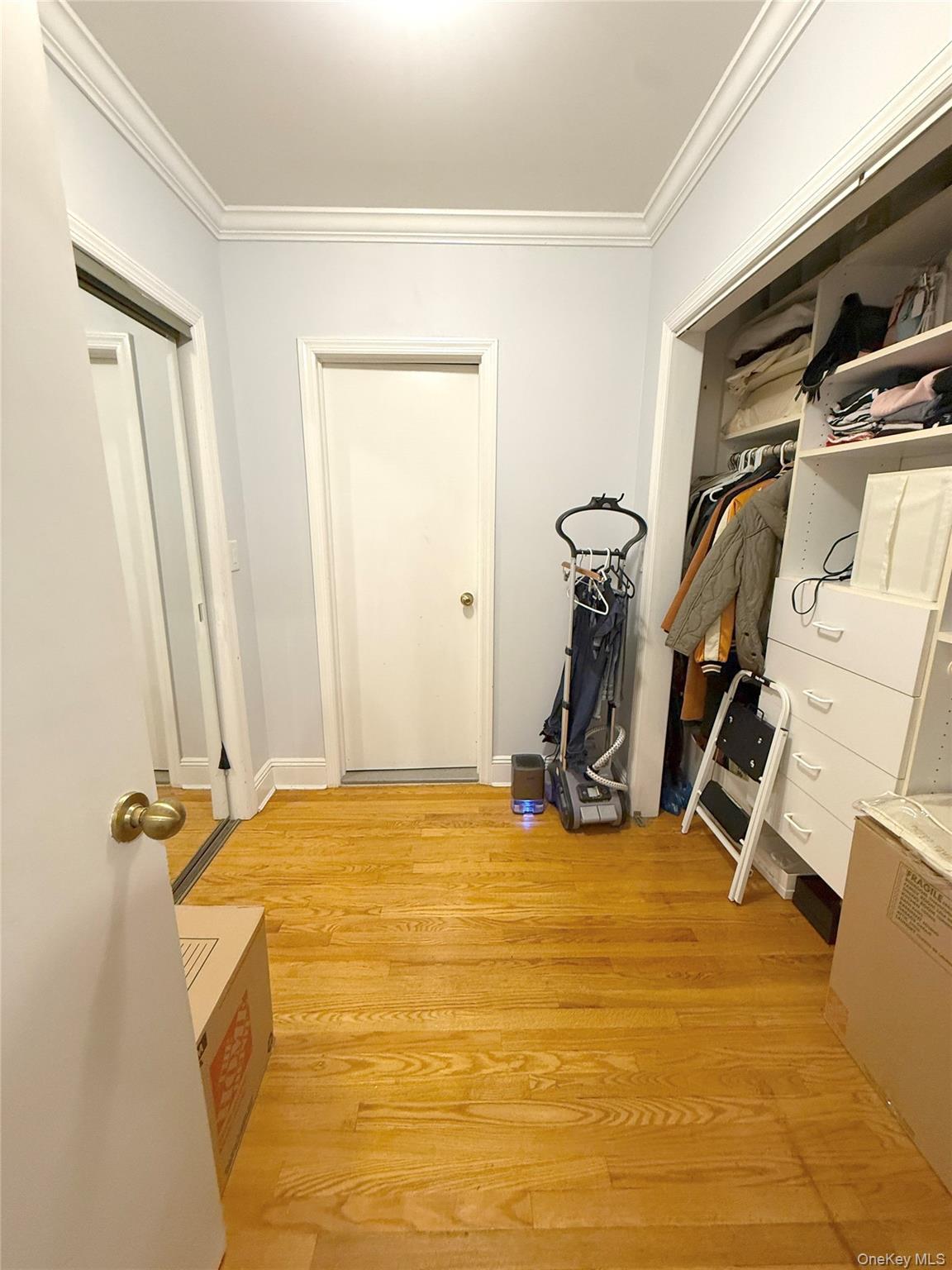 Single Family W Terrace Road  Nassau County, NY 11021, MLS-1025107-14