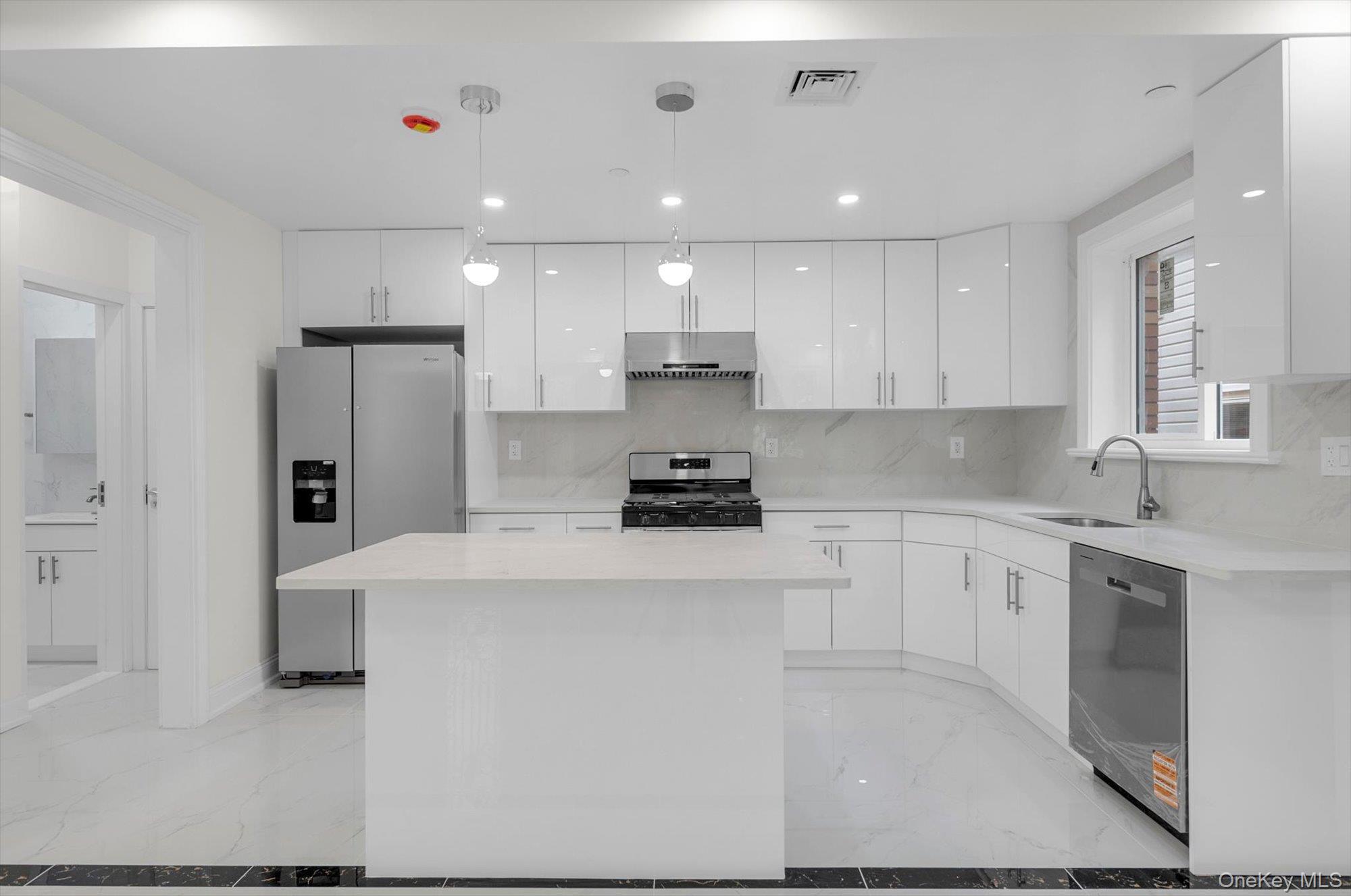 Single Family 247th Street Queens, NY 11363, MLS-1025119-12