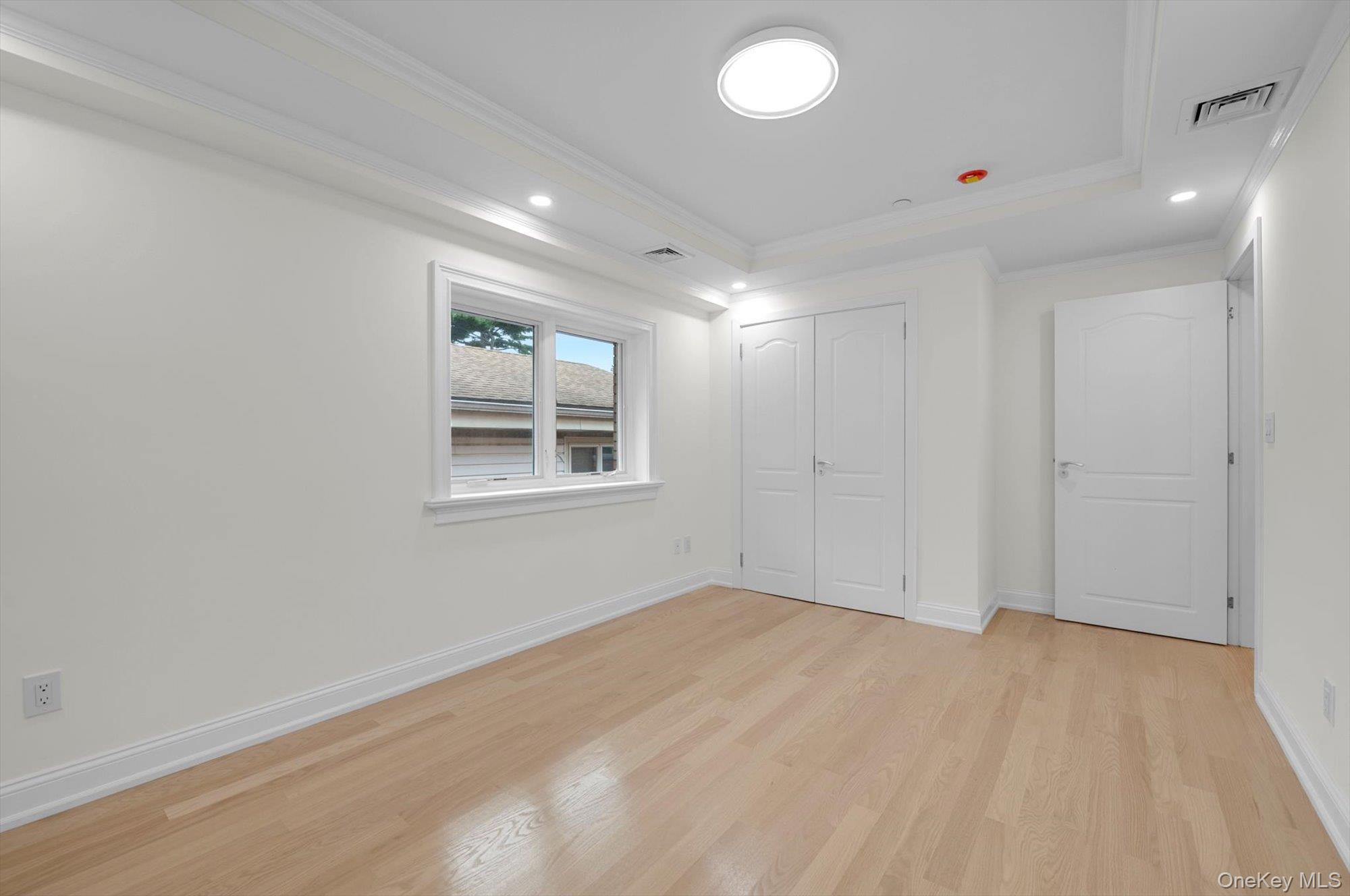 Single Family 247th Street Queens, NY 11363, MLS-1025119-18