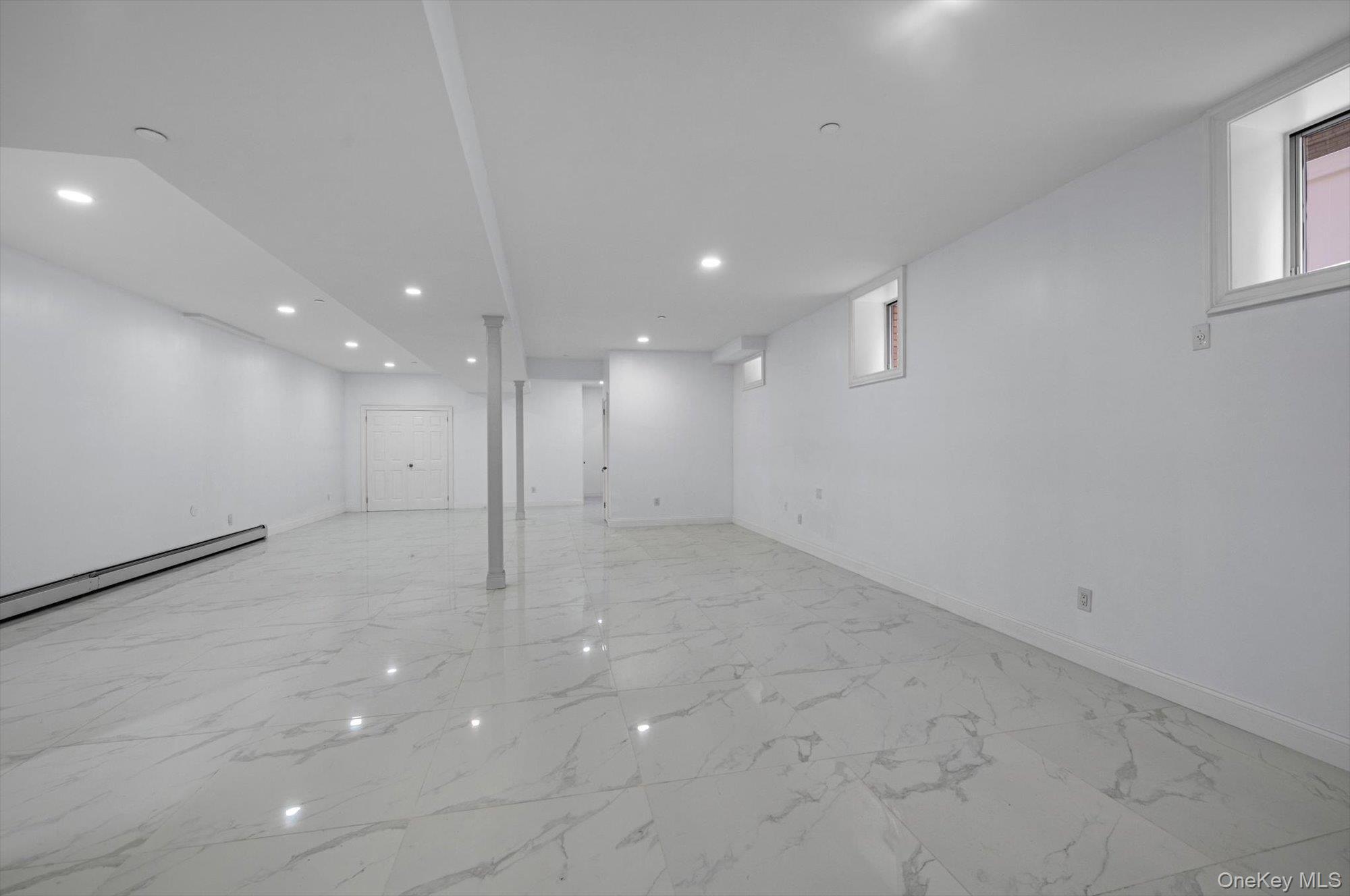 Single Family 247th Street Queens, NY 11363, MLS-1025119-33