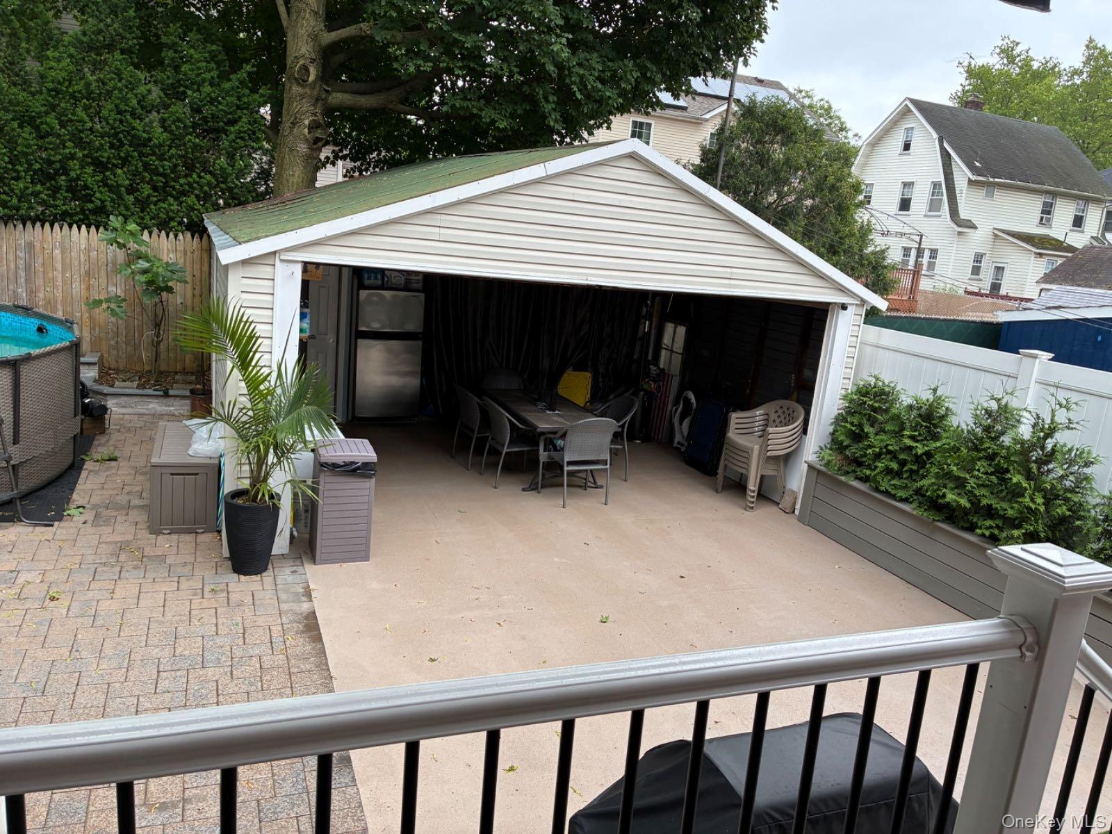 Single Family 7 Street  Staten Island, NY 10306, MLS-1025132-17