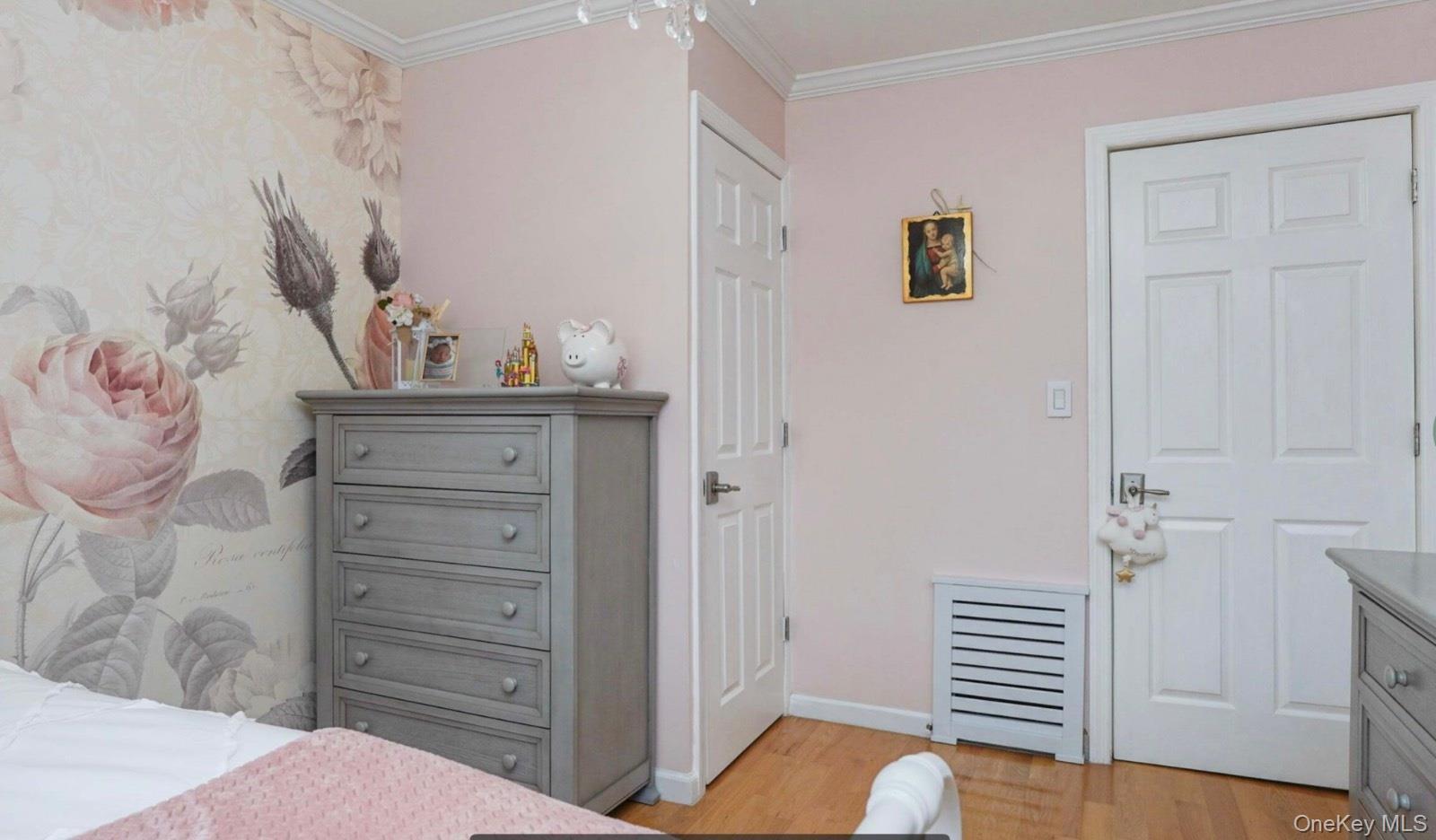 Single Family 7 Street Staten Island, NY 10306, MLS-1025132-7