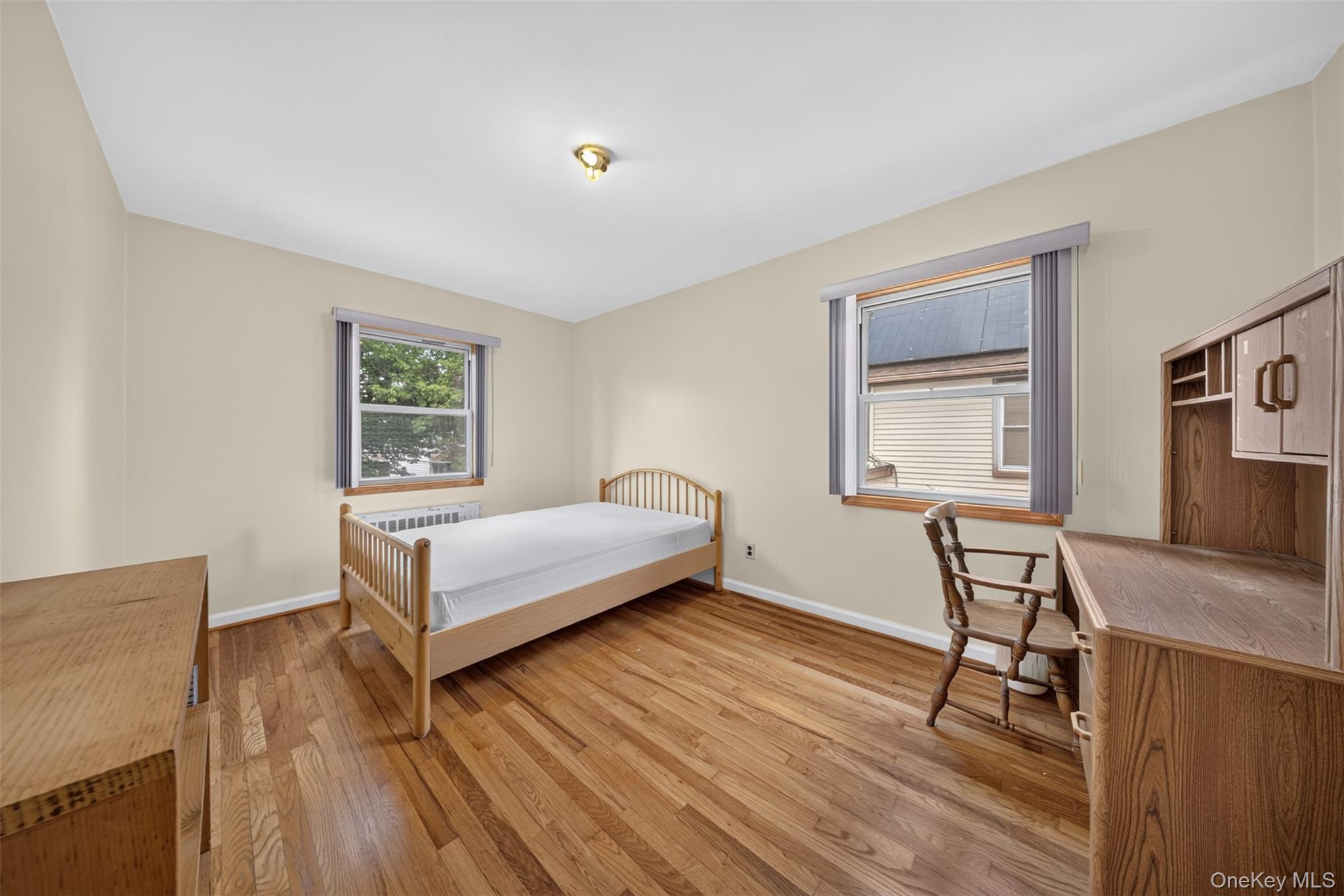 Single Family Kalmia Avenue Queens, NY 11355, MLS-1025137-15