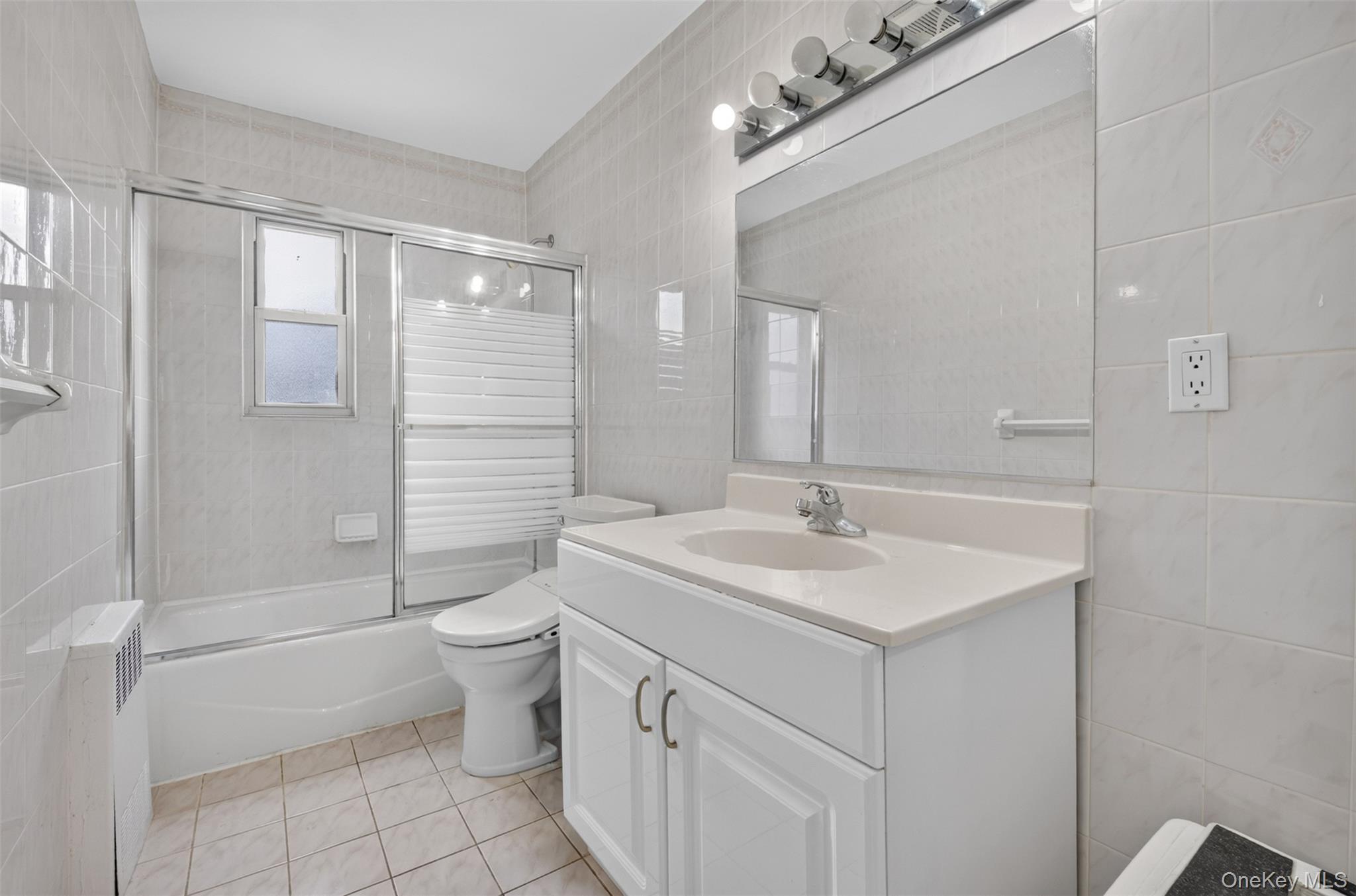 Single Family Kalmia Avenue Queens, NY 11355, MLS-1025137-17