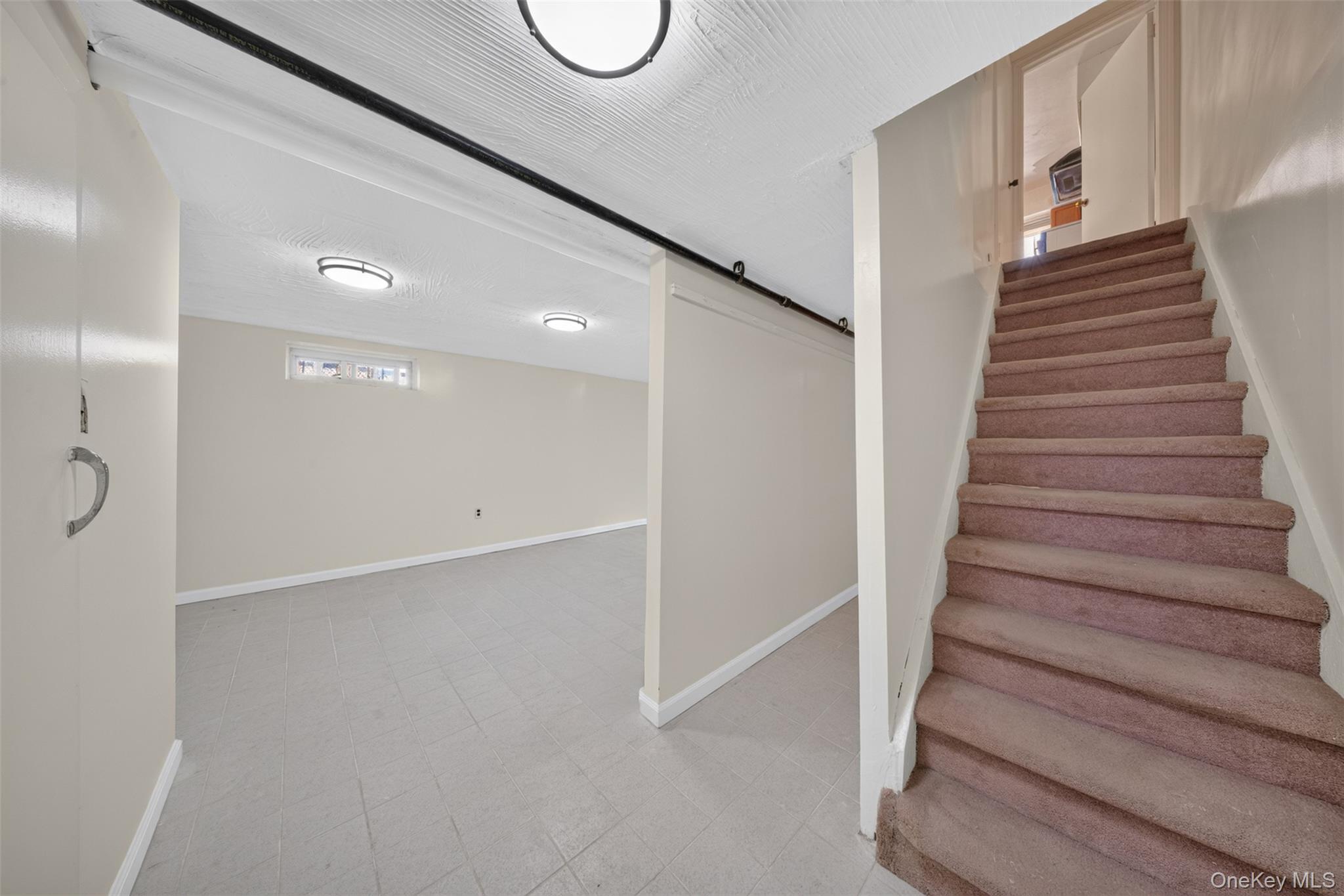 Single Family Kalmia Avenue Queens, NY 11355, MLS-1025137-18