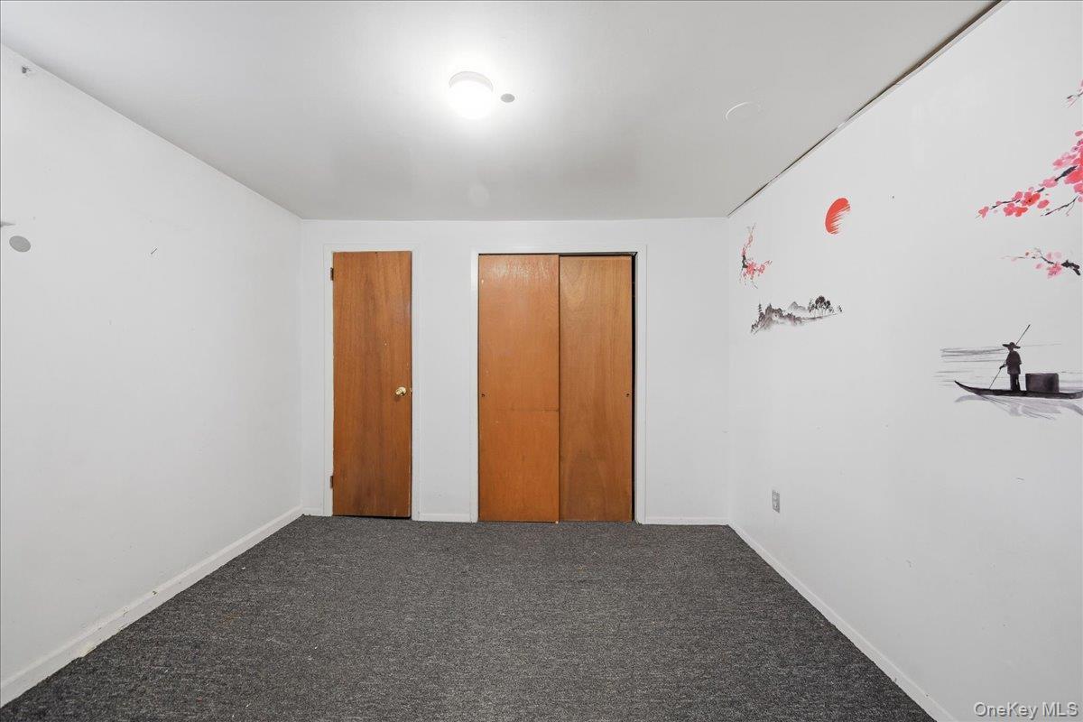Single Family Gunther Avenue Bronx, NY 10469, MLS-1025142-19