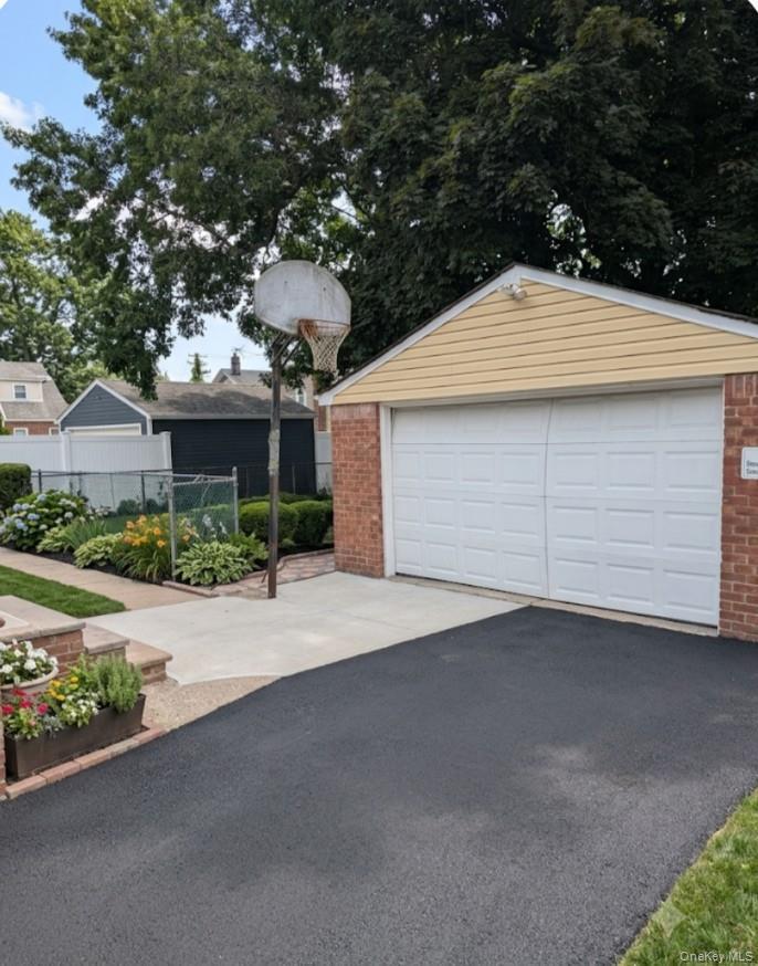Single Family Magnolia Avenue Nassau County, NY 11590, MLS-1025168-6
