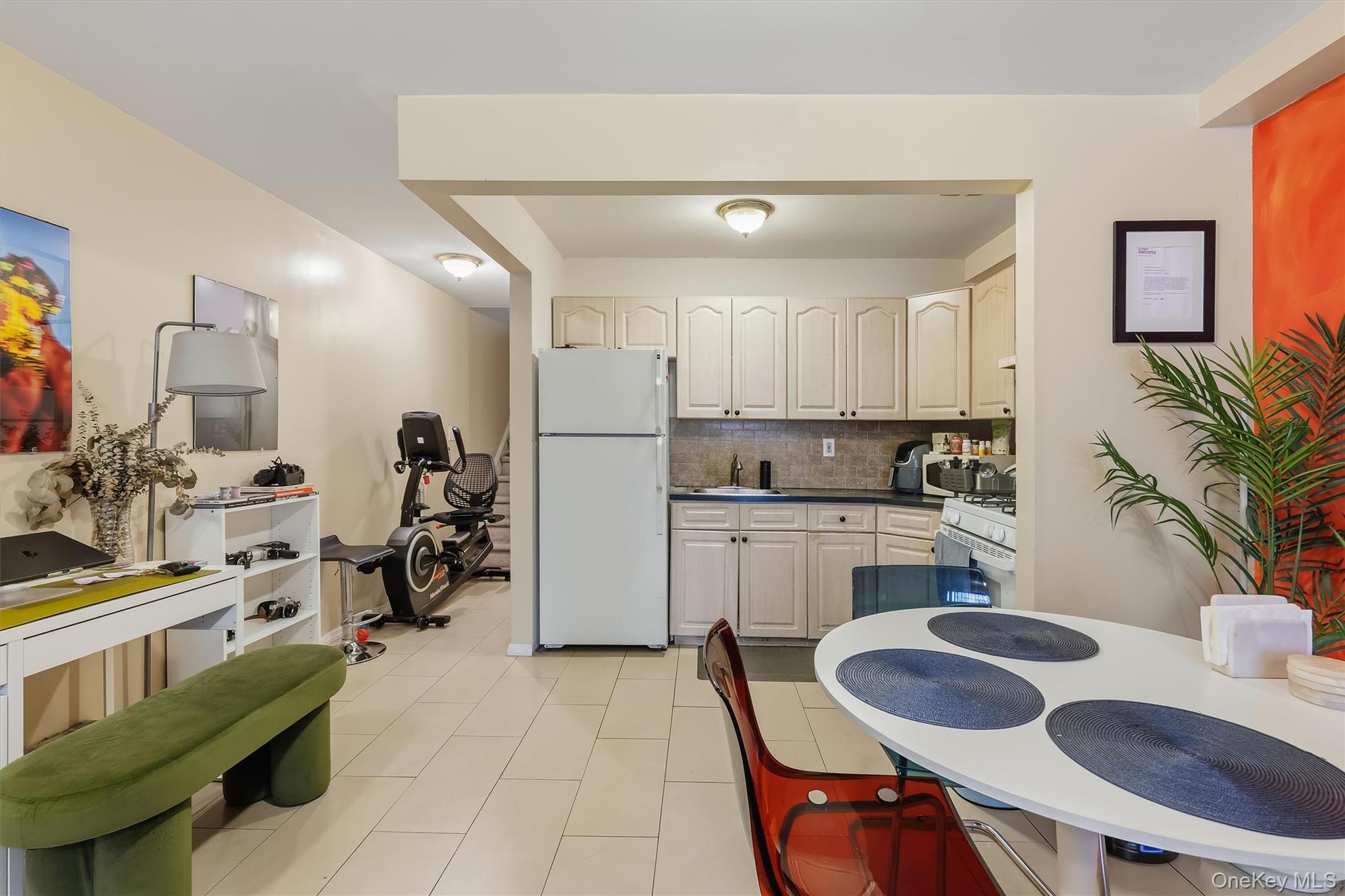 Single Family E 215th Street Bronx, NY 10467, MLS-1025183-34