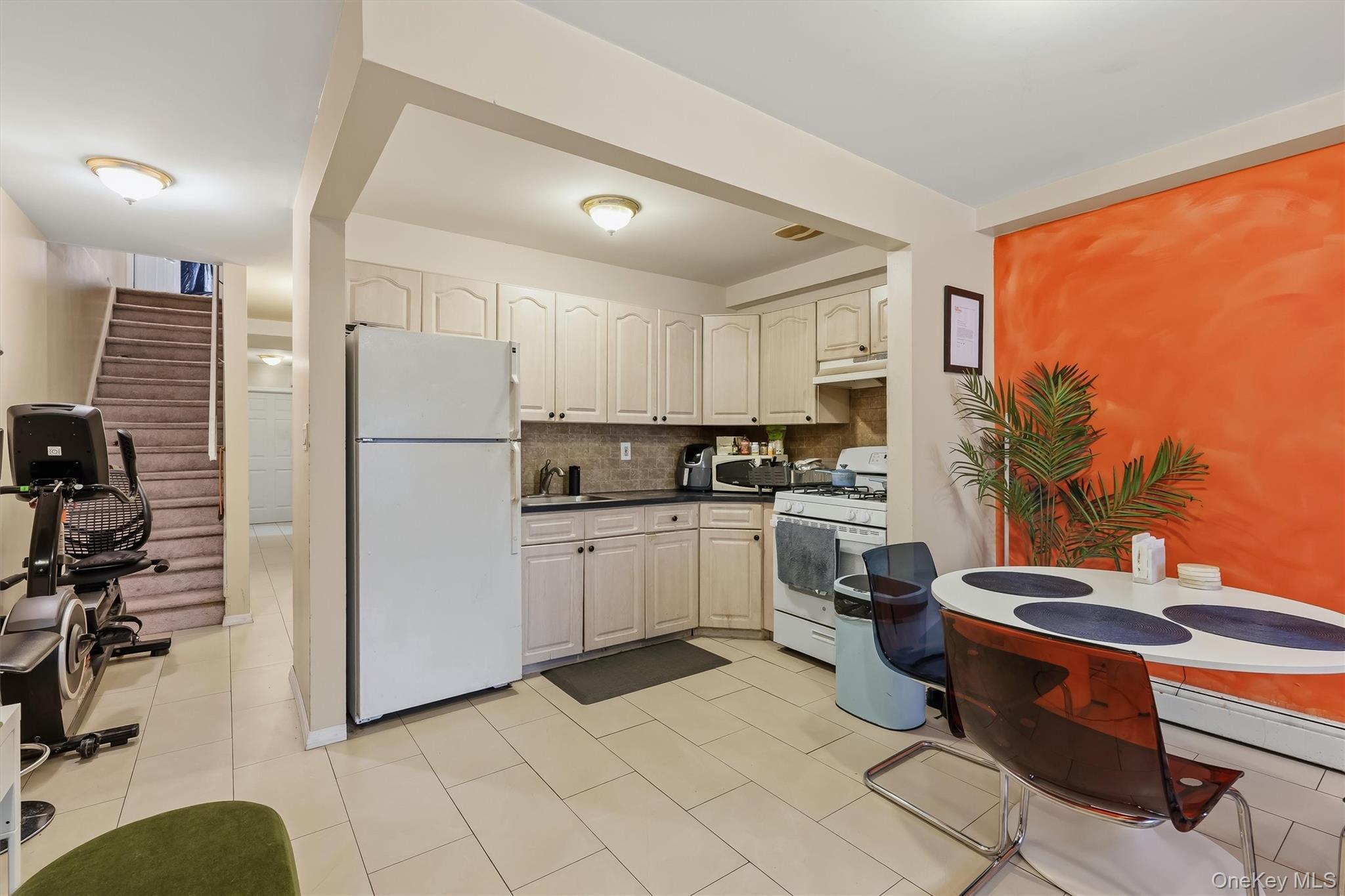 Single Family E 215th Street Bronx, NY 10467, MLS-1025183-35