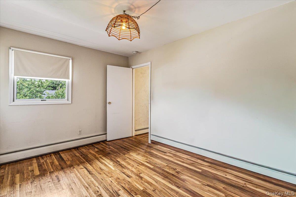 Single Family Clemson Lane Nassau County, NY 11797, MLS-1025222-24