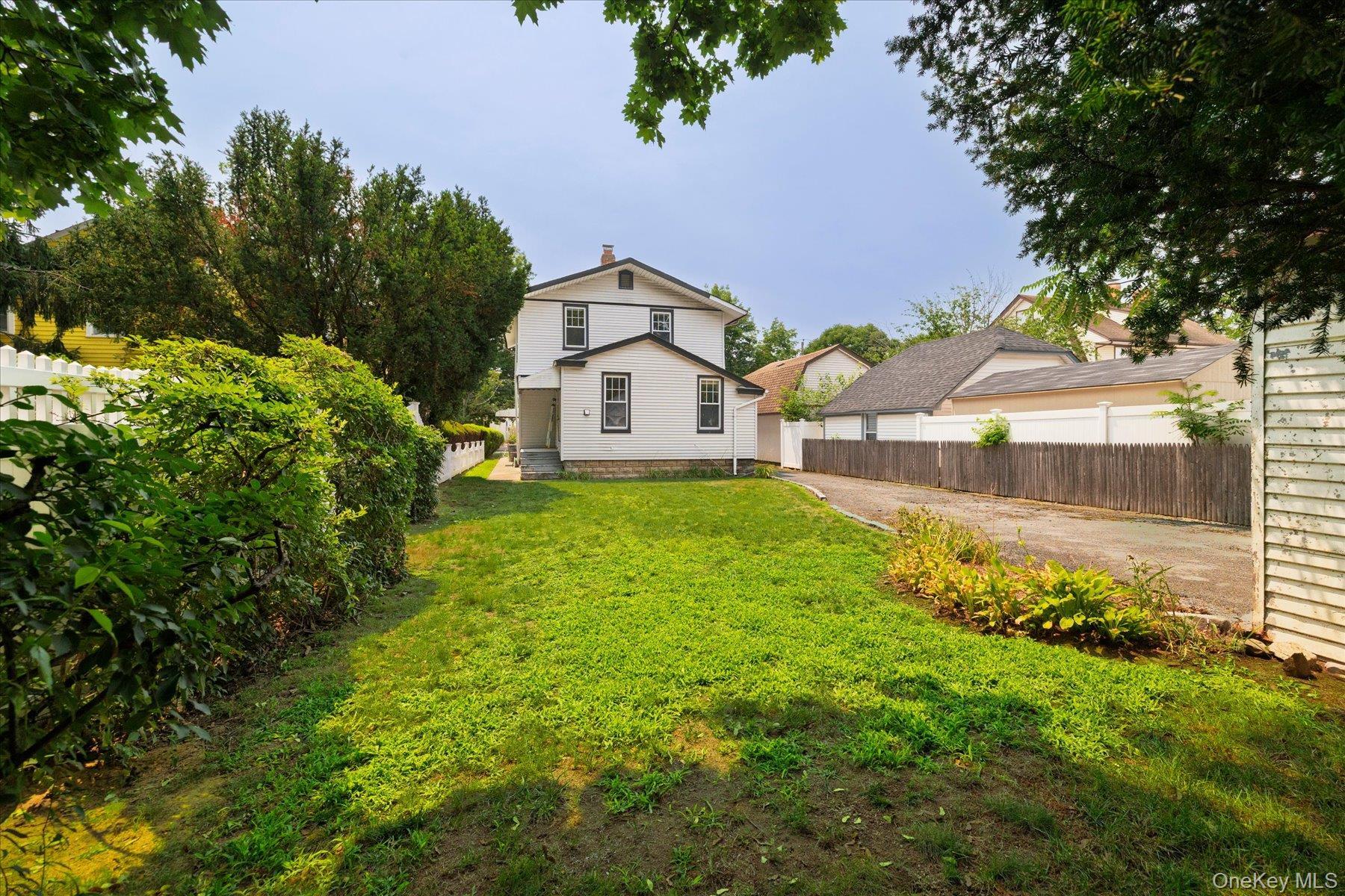 Single Family Grove Street Nassau County, NY 11563, MLS-1025230-20