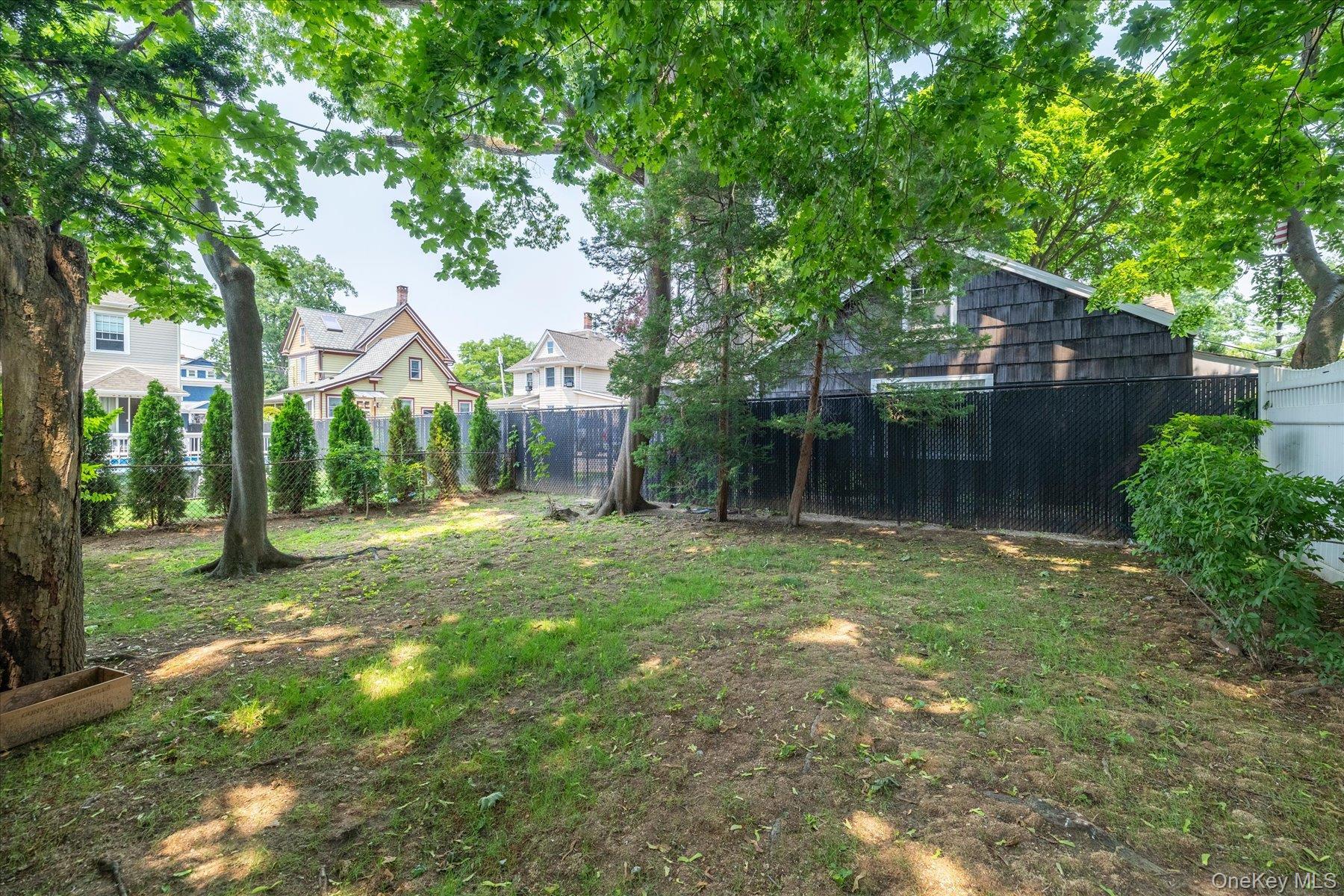 Single Family Grove Street Nassau County, NY 11563, MLS-1025230-23