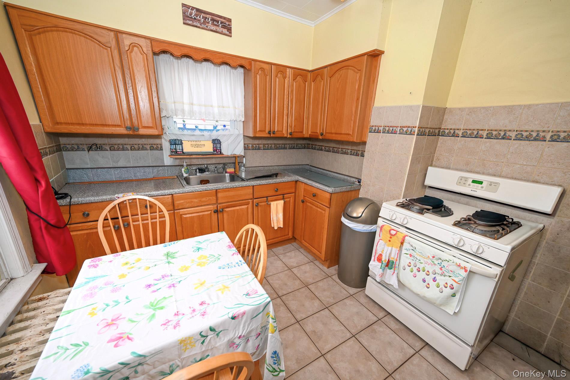 Single Family 71st Place  Queens, NY 11385, MLS-1025231-24