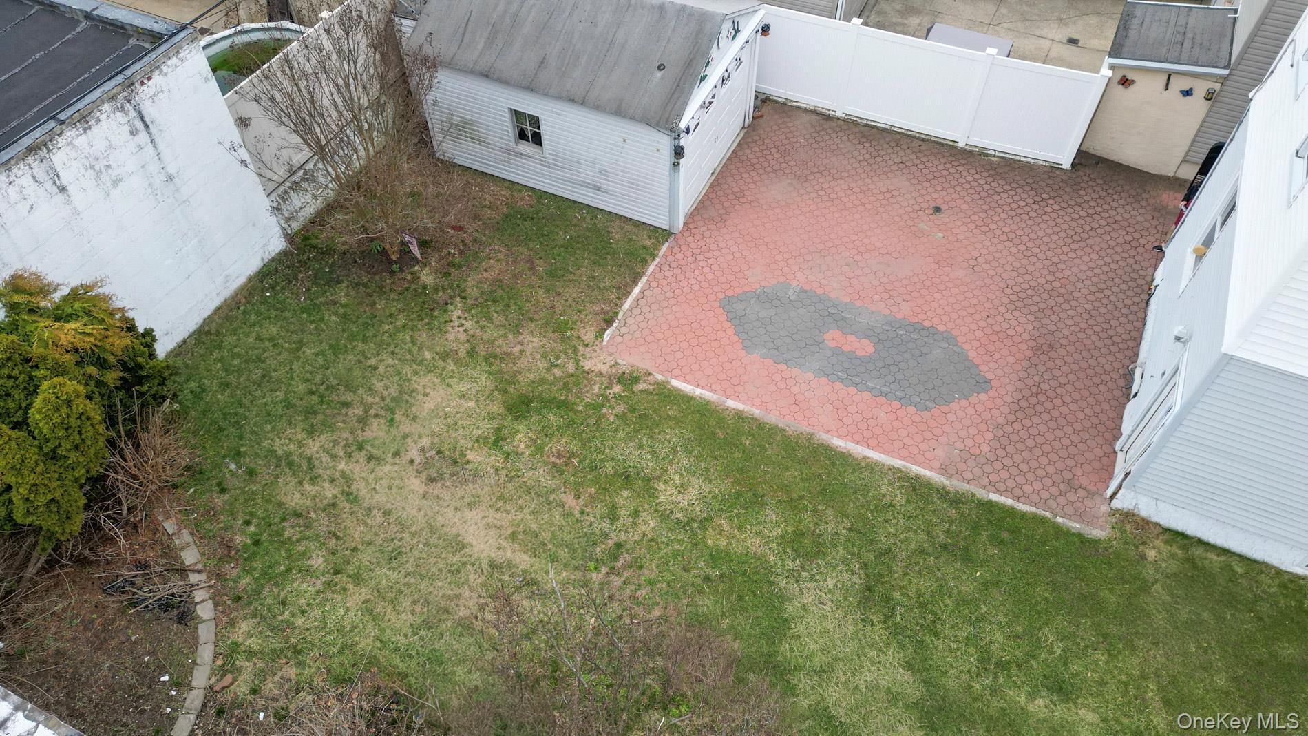 Single Family 71st Place  Queens, NY 11385, MLS-1025231-7