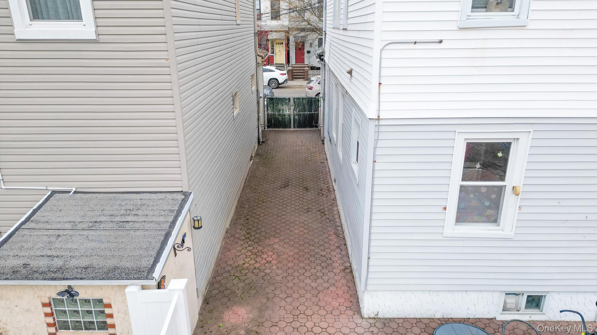Single Family 71st Place  Queens, NY 11385, MLS-1025231-8