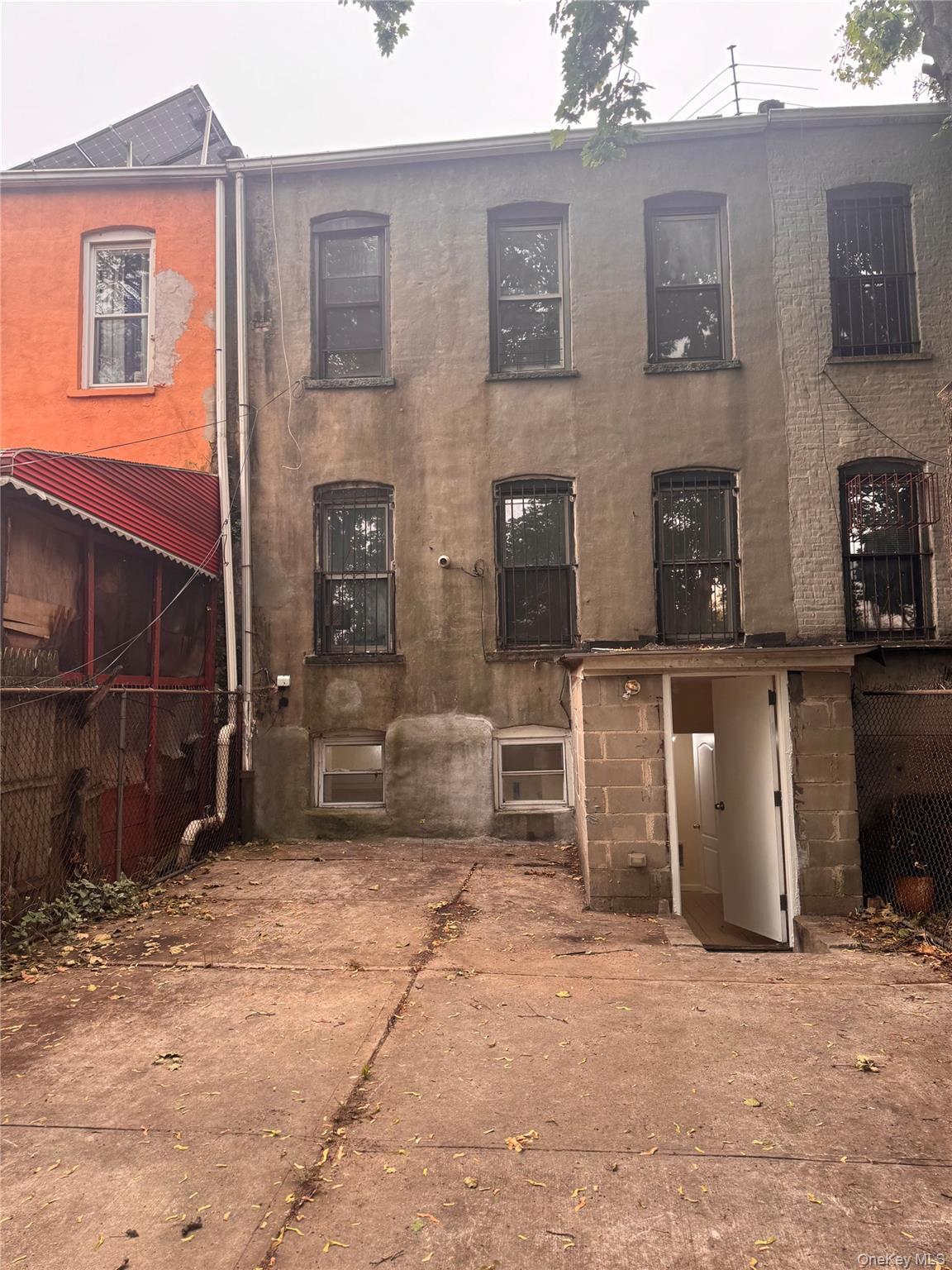 Single Family Hendrix Street  Brooklyn, NY 11207, MLS-1025237-9