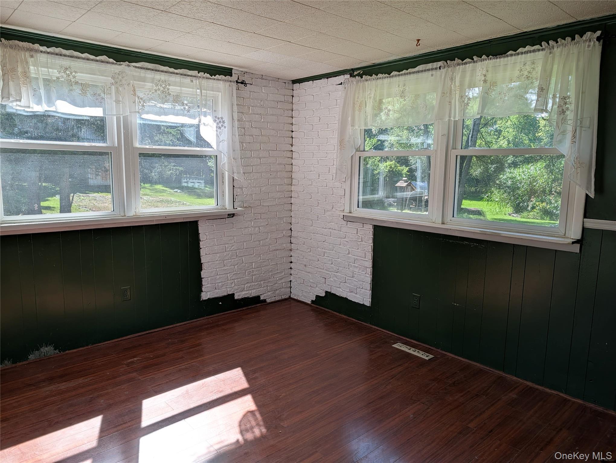 Single Family White Oak Terrace Orange County, NY 10916, MLS-1025257-16