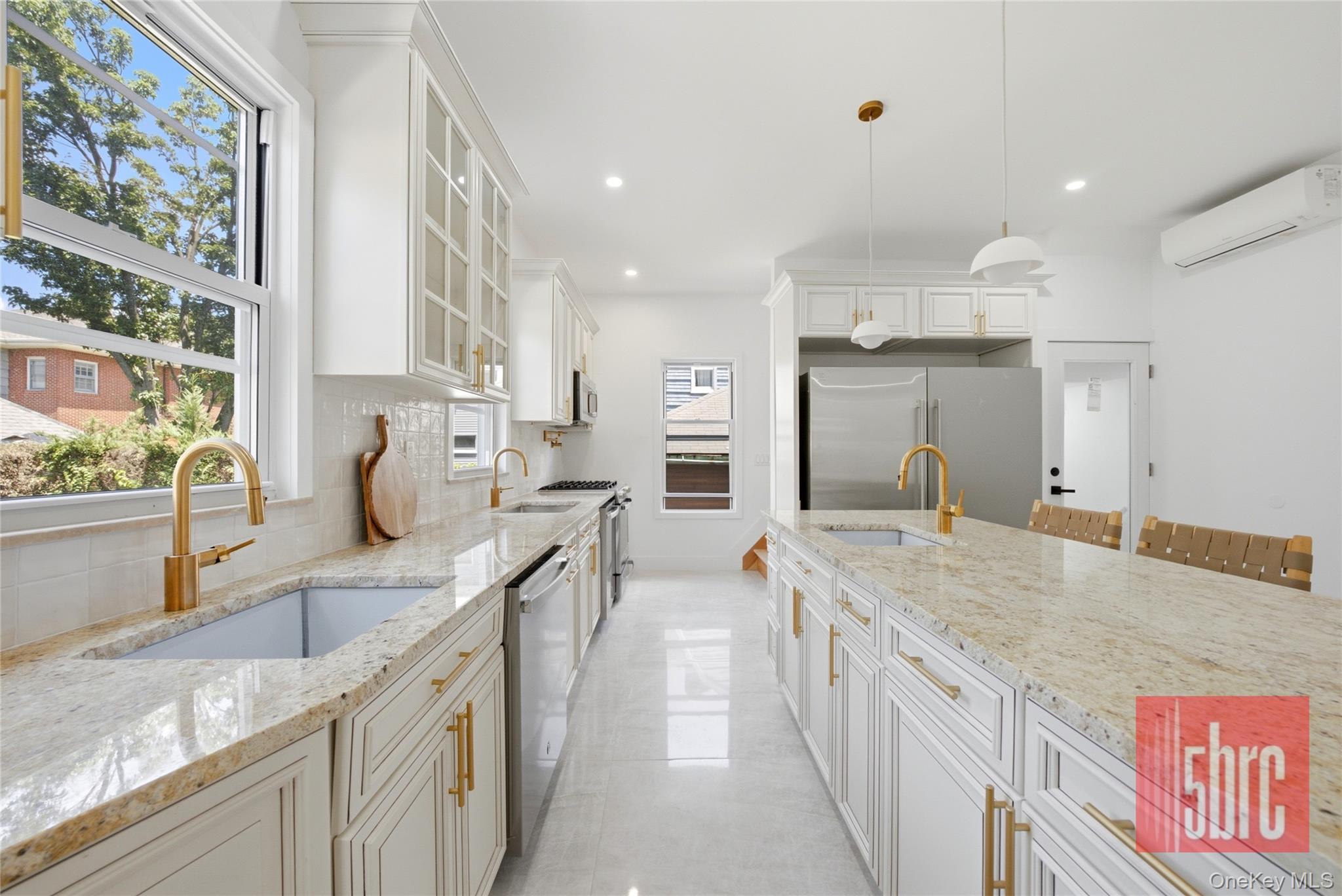 Single Family Beverley Road Brooklyn, NY 11218, MLS-1025270-17
