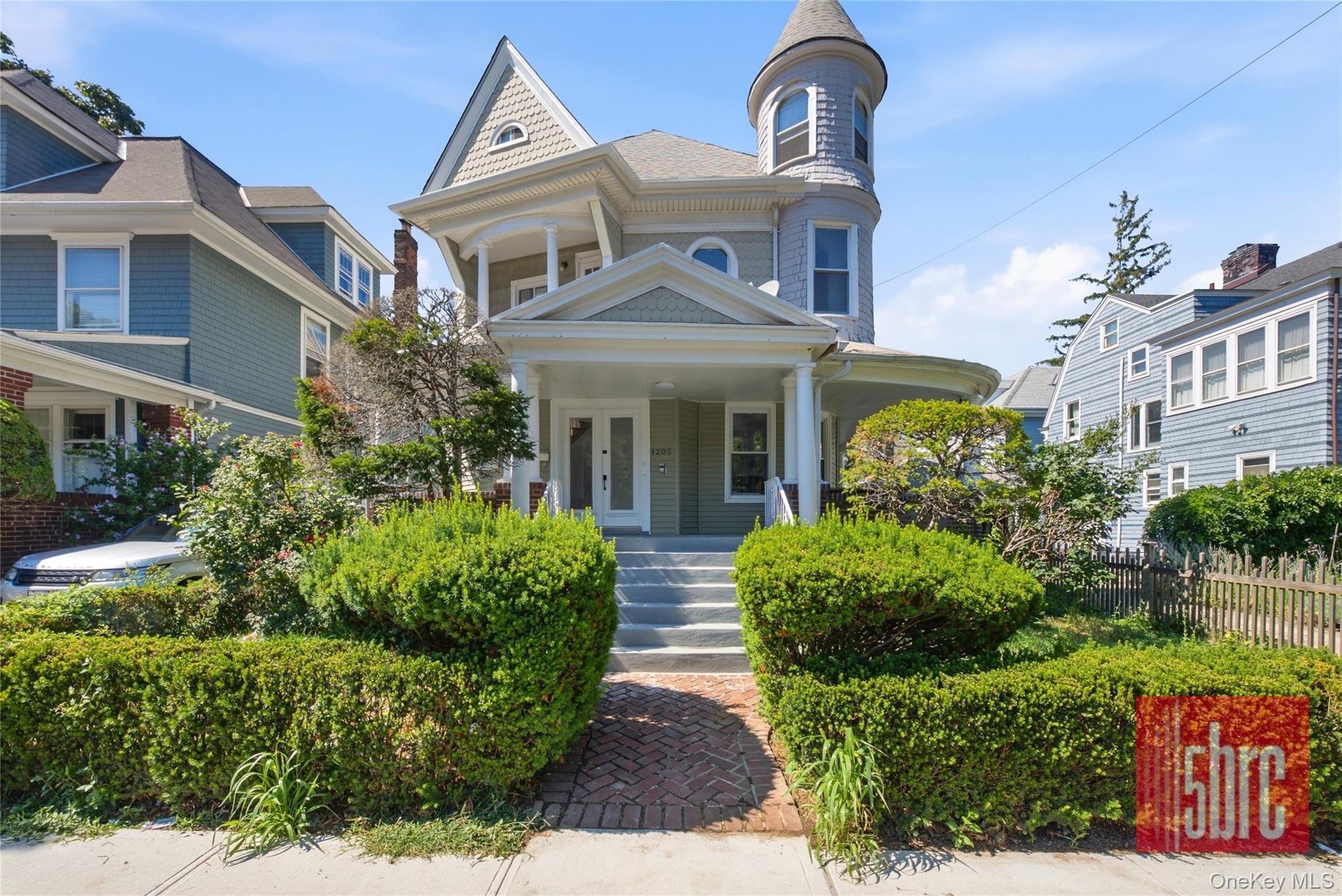 Single Family Beverley Road Brooklyn, NY 11218, MLS-1025270-2