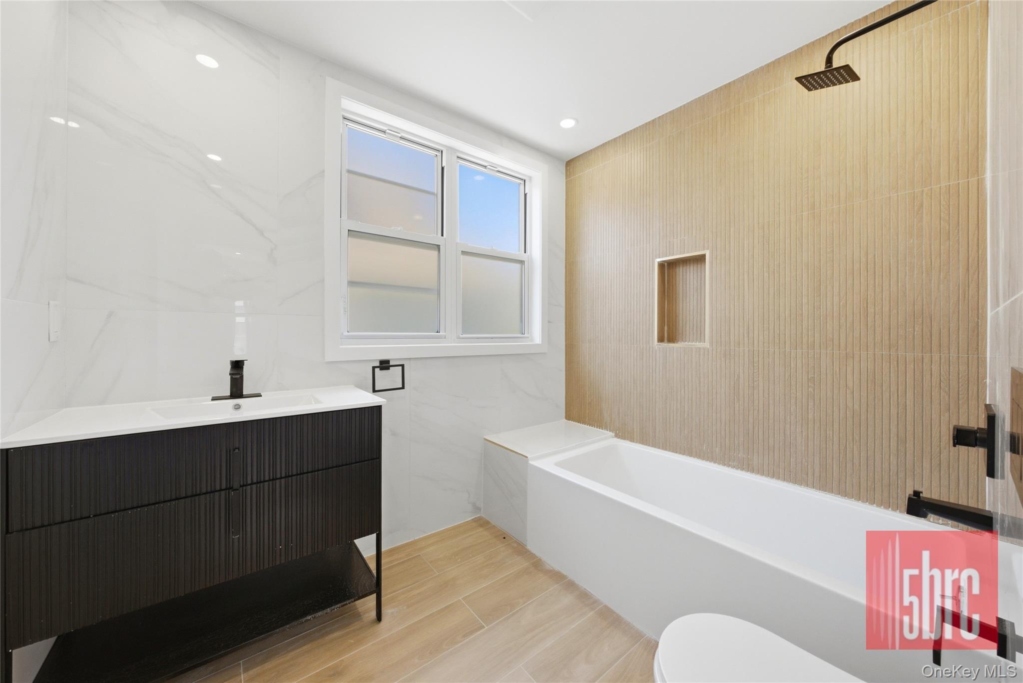 Single Family Beverley Road Brooklyn, NY 11218, MLS-1025270-35