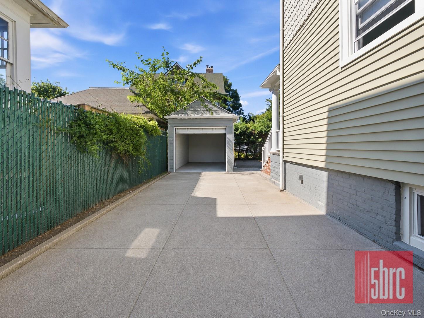 Single Family Beverley Road Brooklyn, NY 11218, MLS-1025270-41