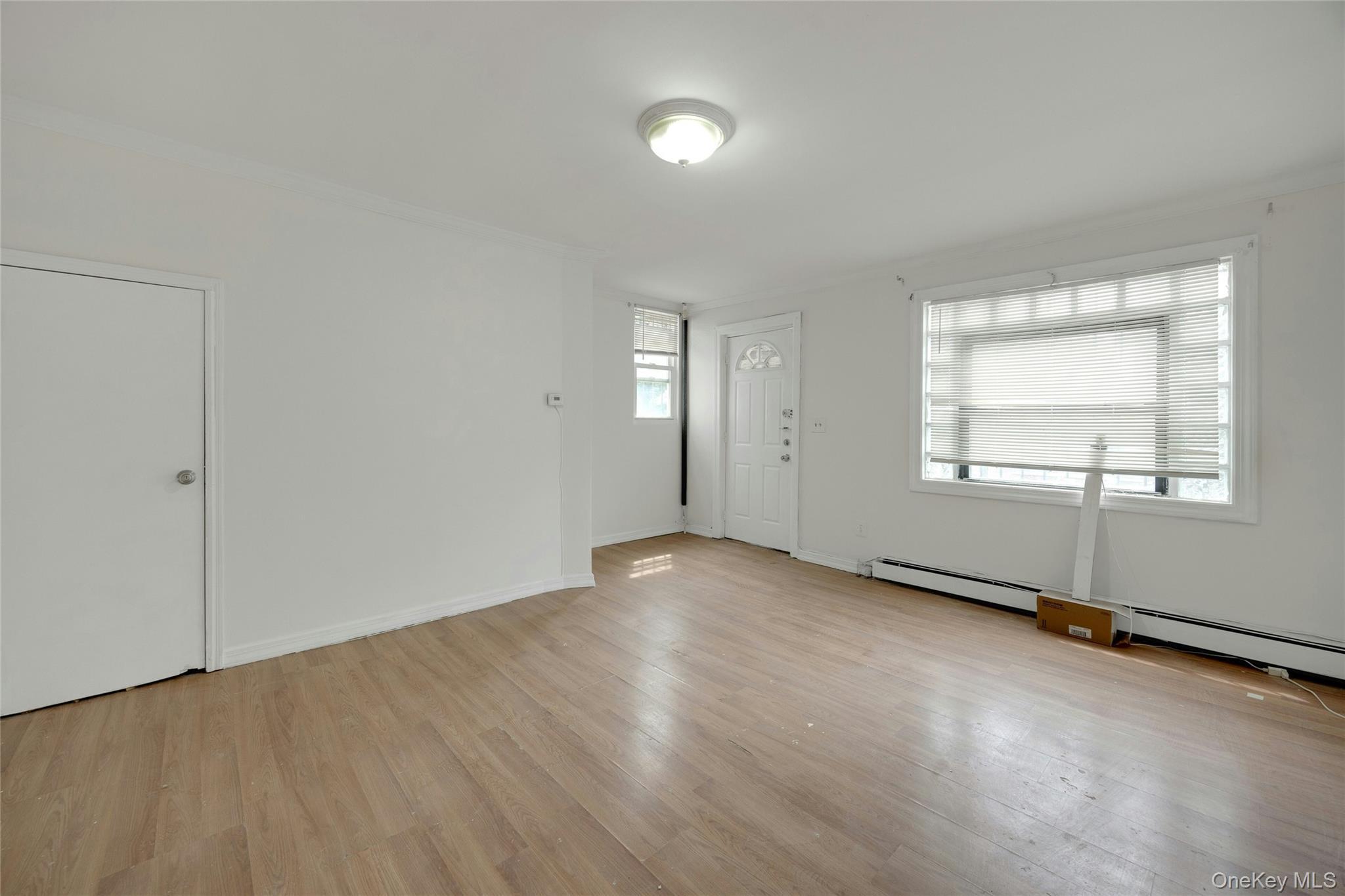 Single Family Arthur Avenue Bronx, NY 10457, MLS-1025290-8