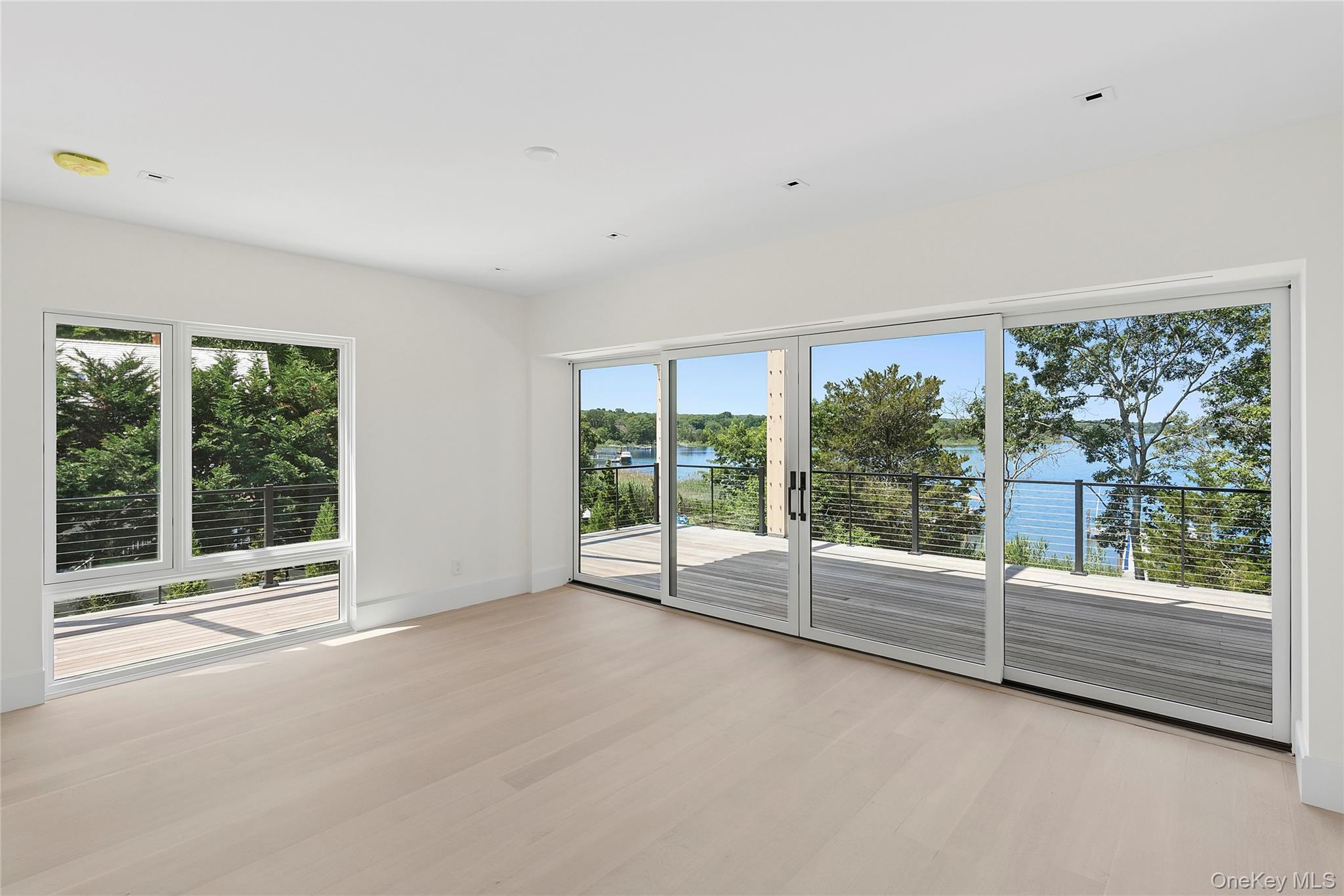 Single Family Bluff Point Road Suffolk County, NY 11963, MLS-1025305-19