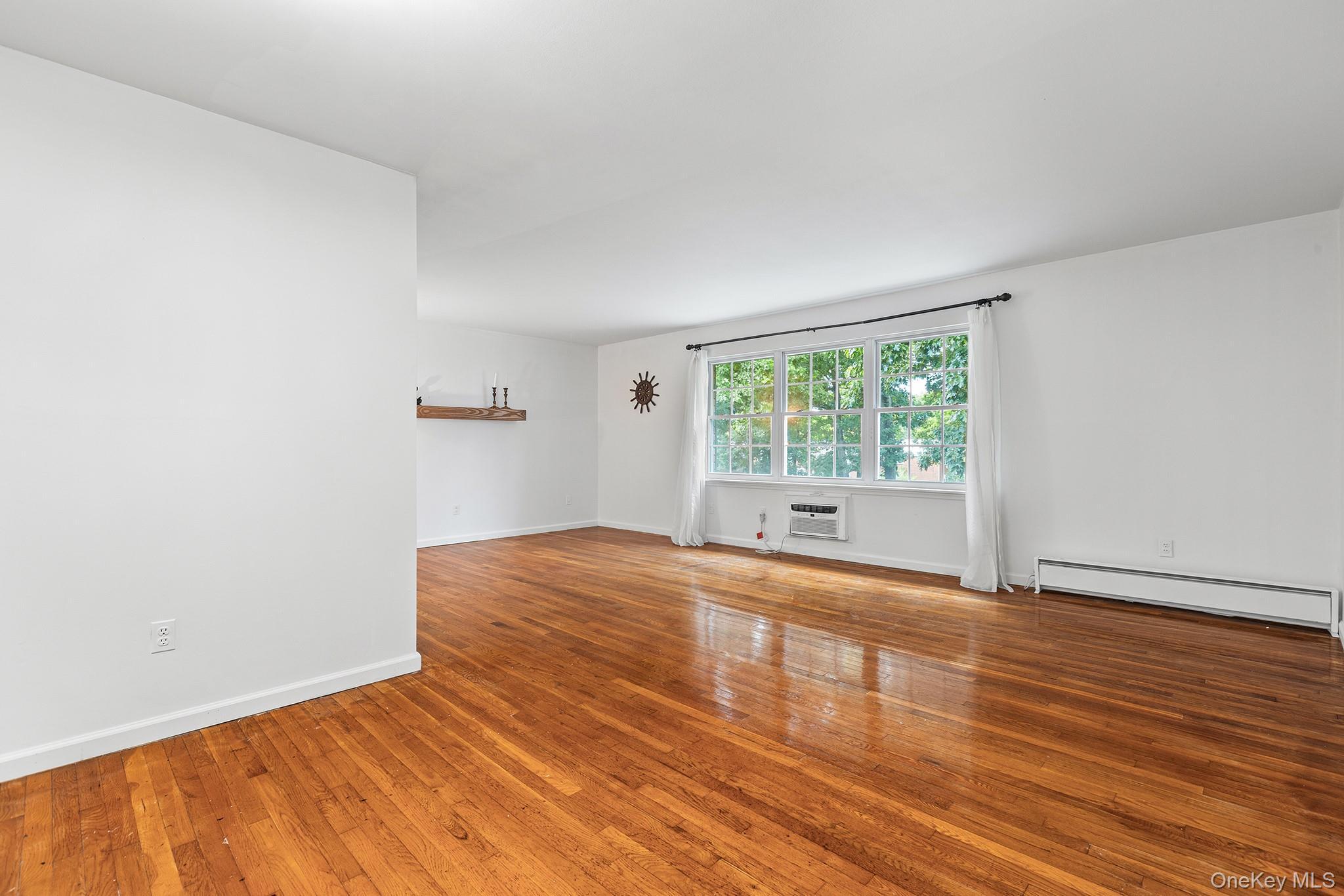 Single Family Wildwood Drive Dutchess County, NY 12590, MLS-1025307-3
