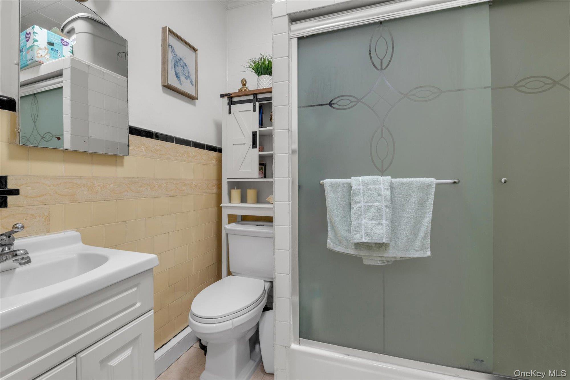 Single Family Pine Street Brooklyn, NY 11208, MLS-1025330-22