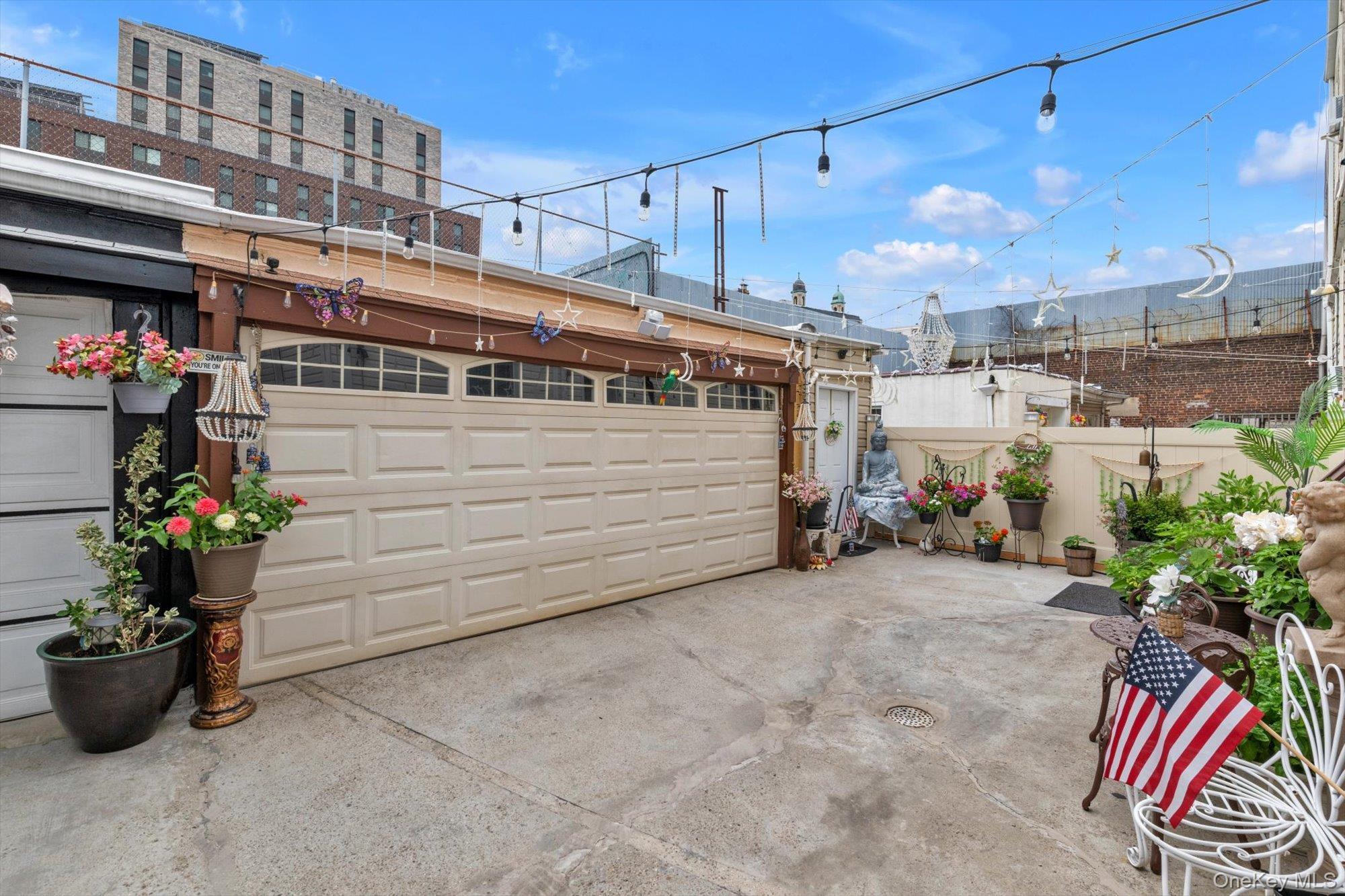 Single Family Pine Street Brooklyn, NY 11208, MLS-1025330-29