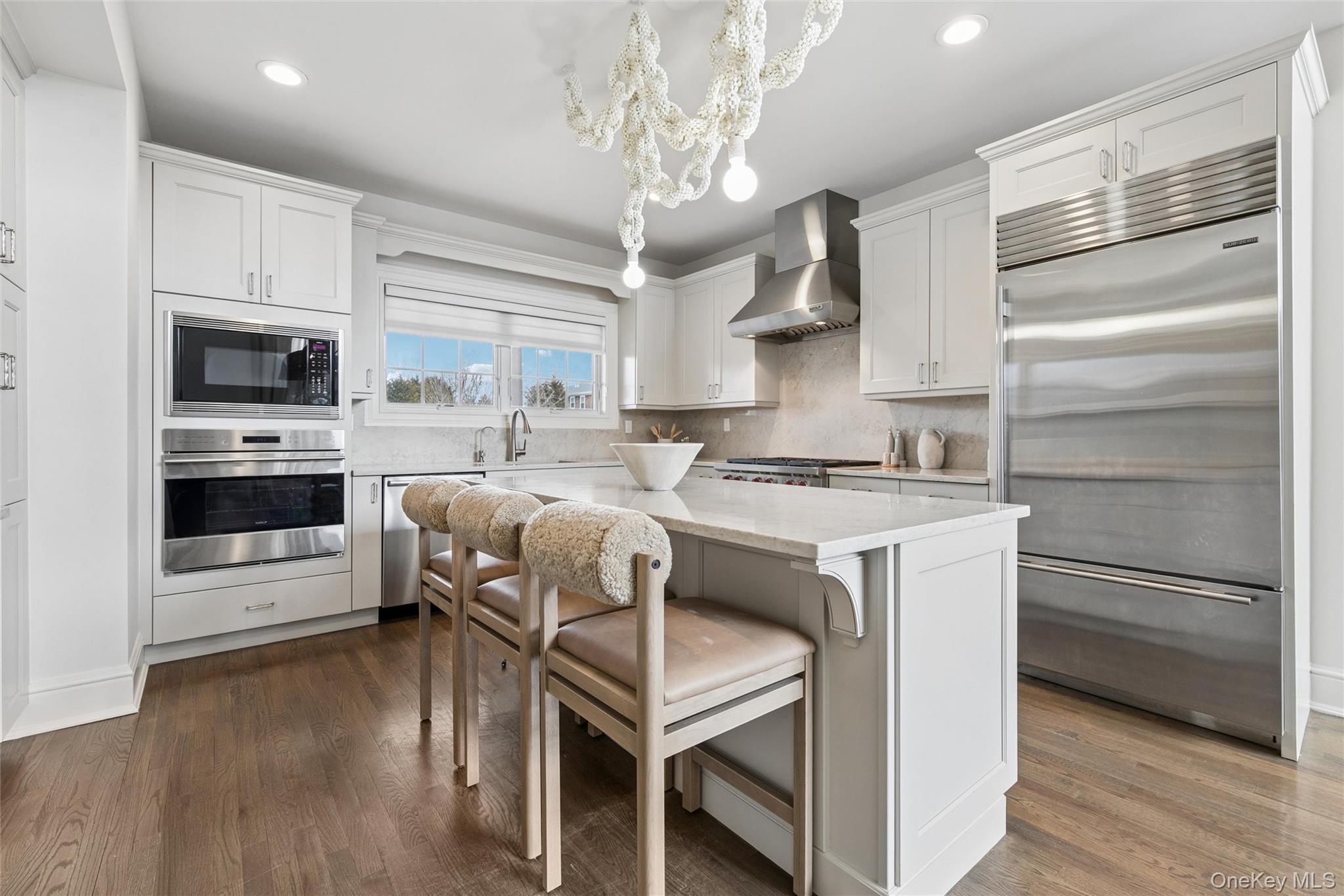 Single Family Summer Drive Suffolk County, NY 11968, MLS-1025348-12