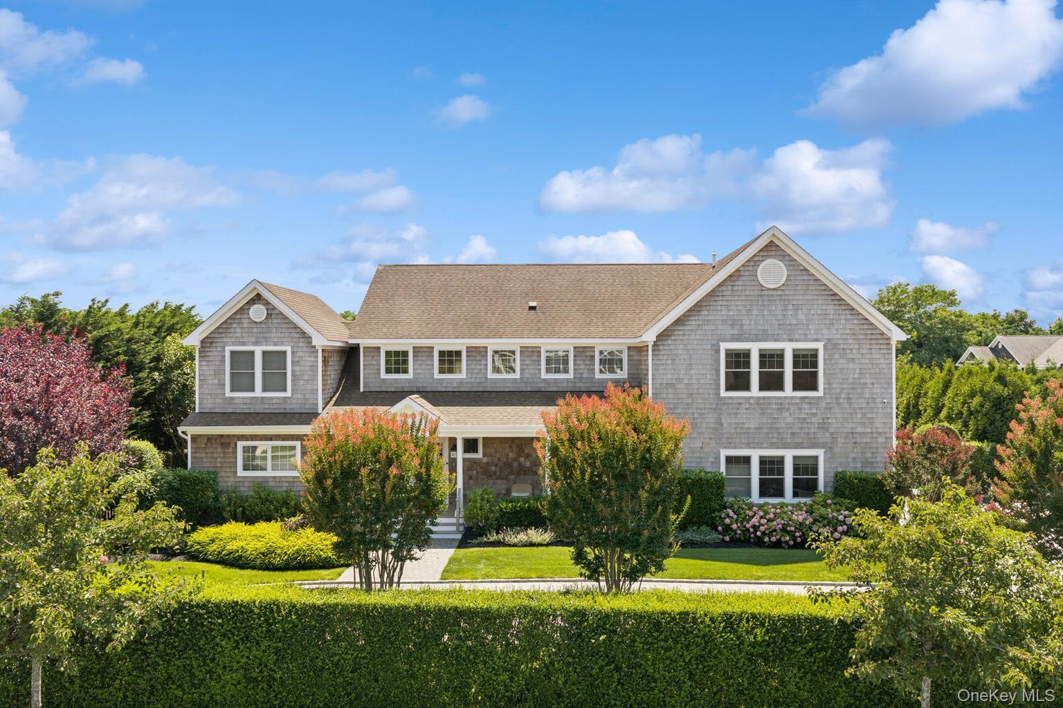 Single Family Summer Drive Suffolk County, NY 11968, MLS-1025348-24