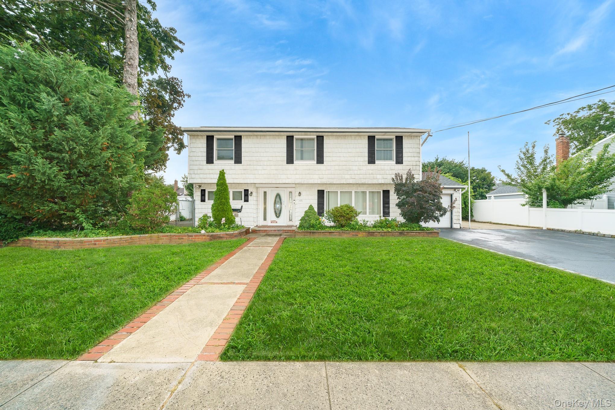 Single Family N Albany Avenue Nassau County, NY 11758, MLS-1025368-2