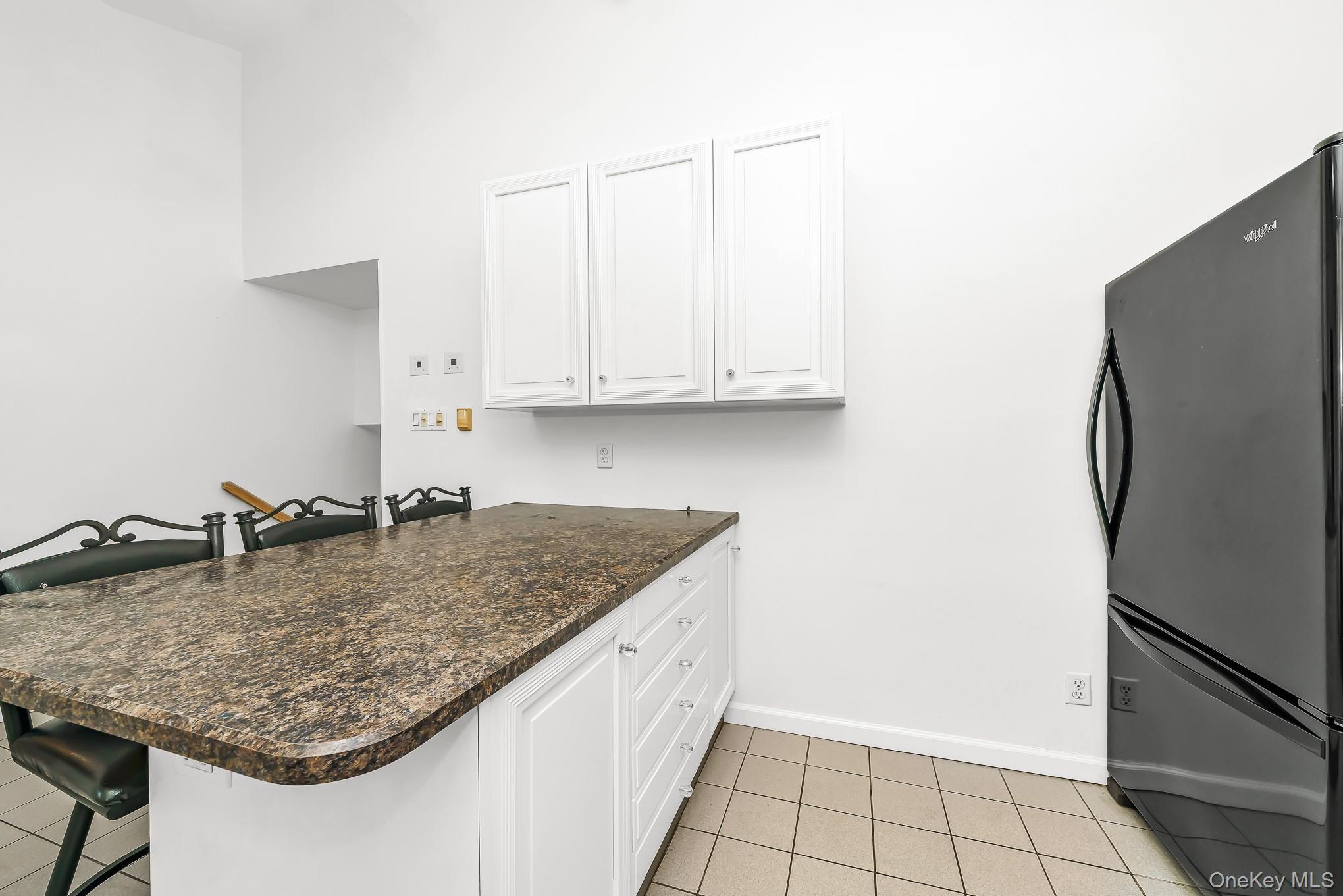 Single Family N Albany Avenue Nassau County, NY 11758, MLS-1025368-24