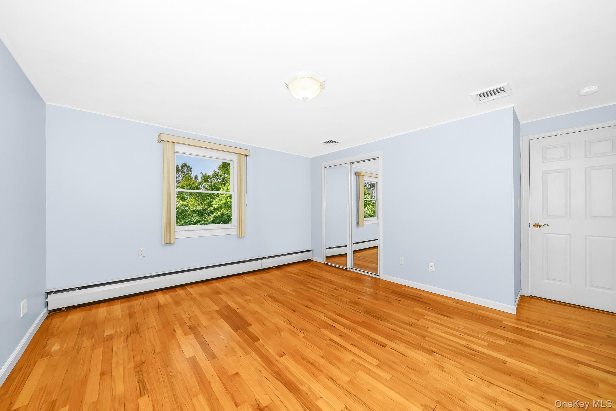 Single Family N Albany Avenue Nassau County, NY 11758, MLS-1025368-30