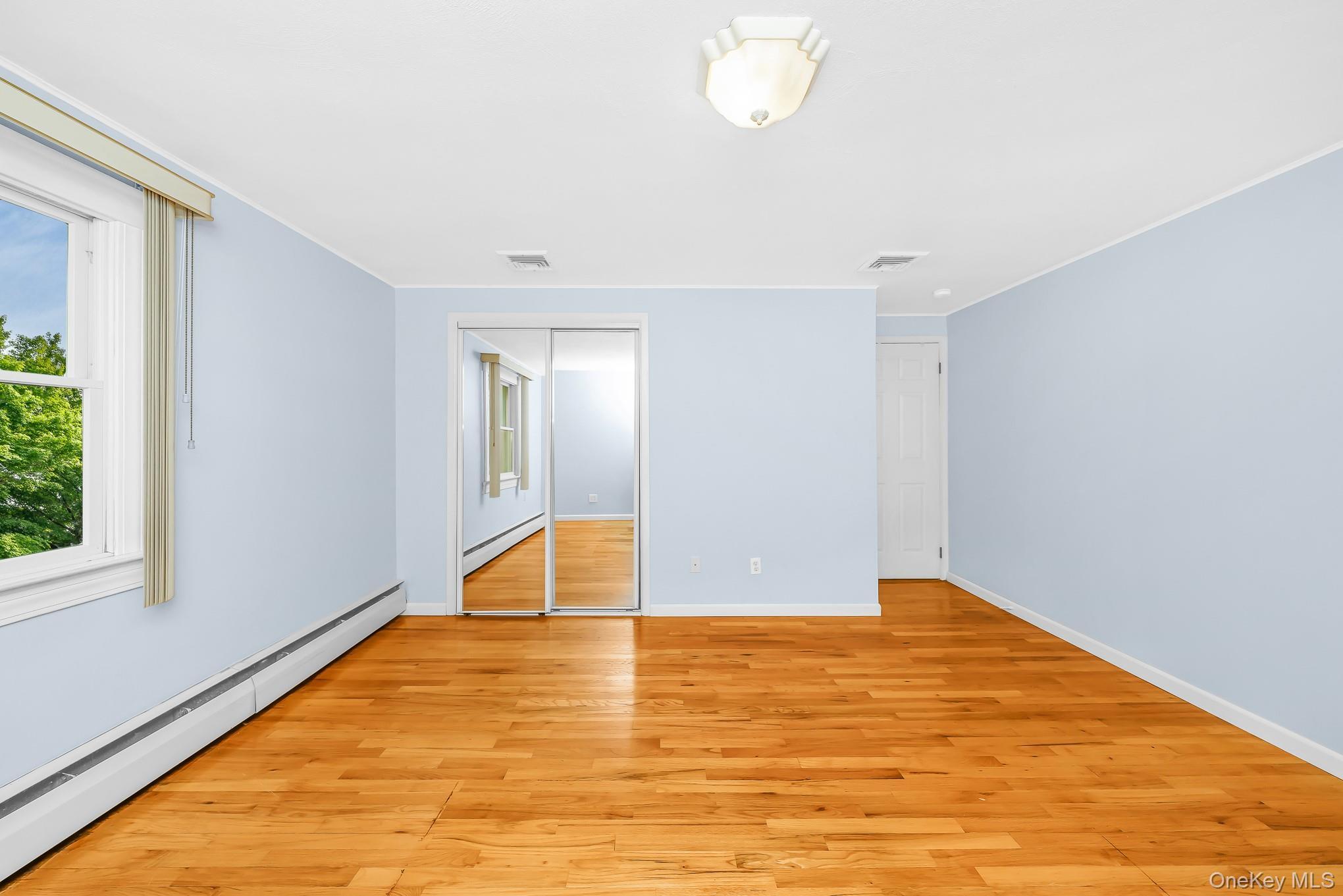 Single Family N Albany Avenue Nassau County, NY 11758, MLS-1025368-31