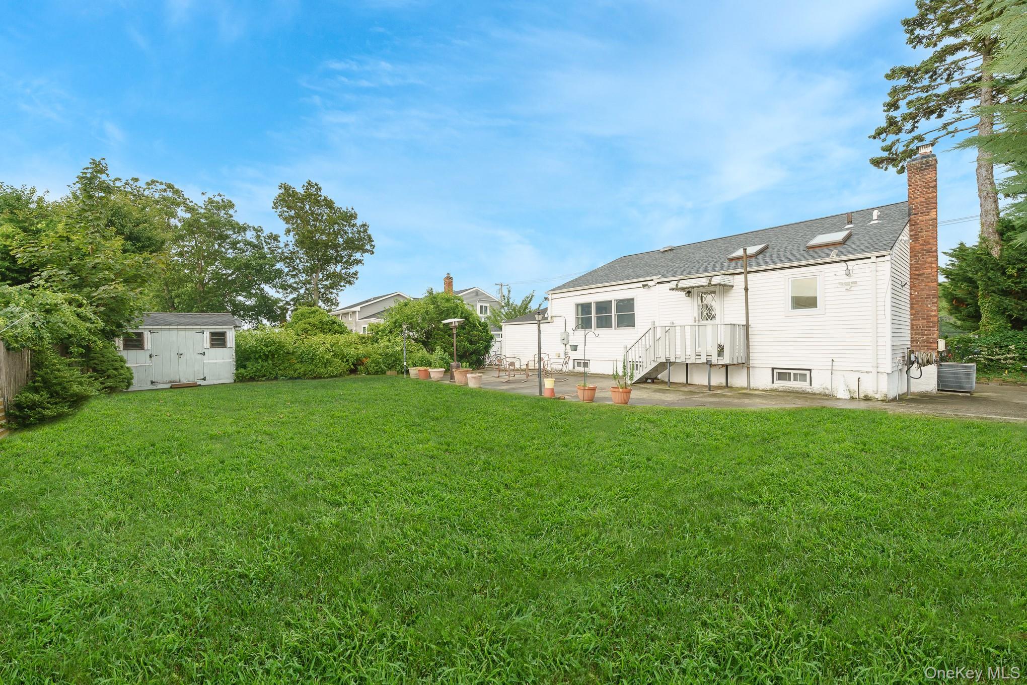 Single Family N Albany Avenue Nassau County, NY 11758, MLS-1025368-7
