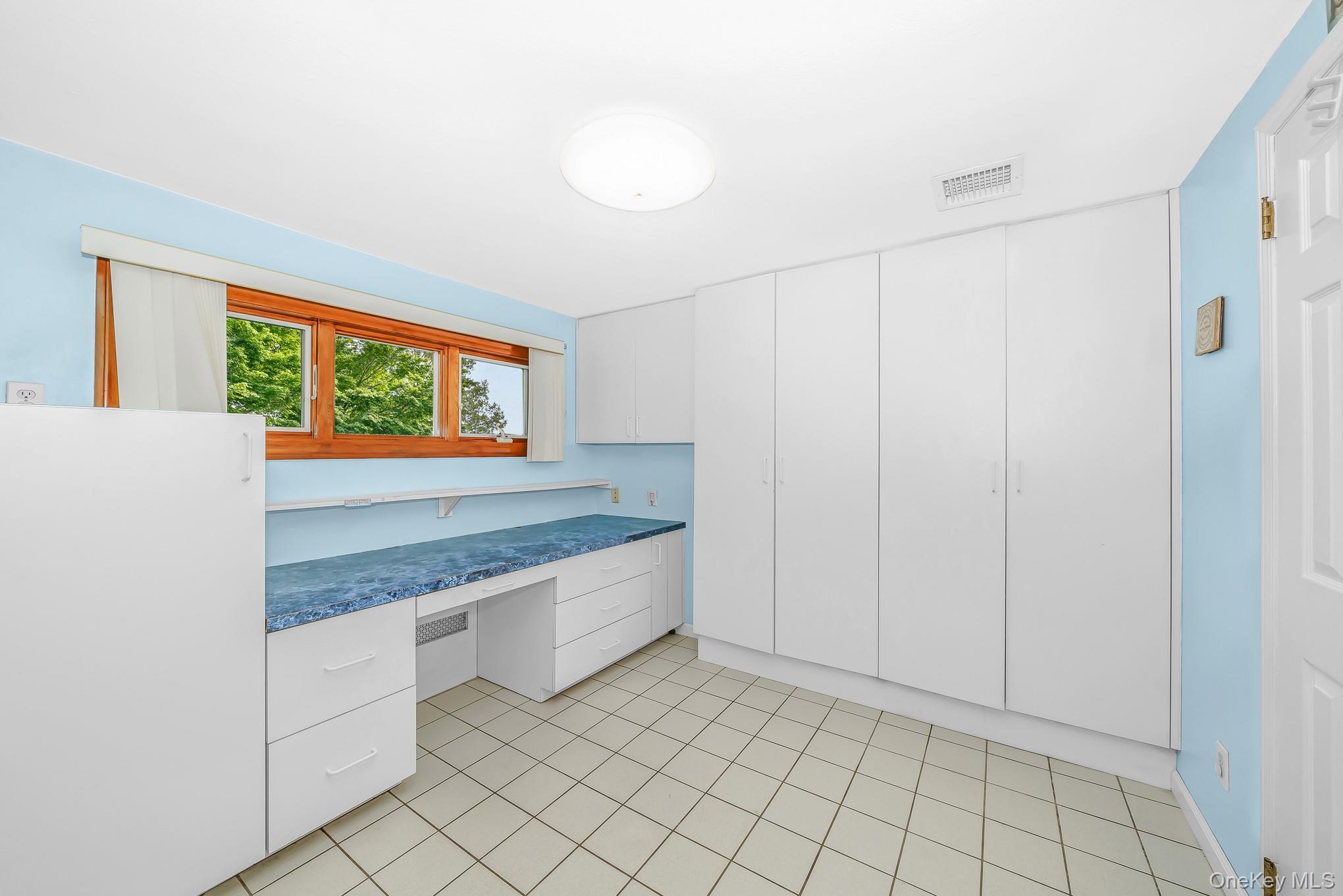 Single Family N Albany Avenue Nassau County, NY 11758, MLS-1025368-8
