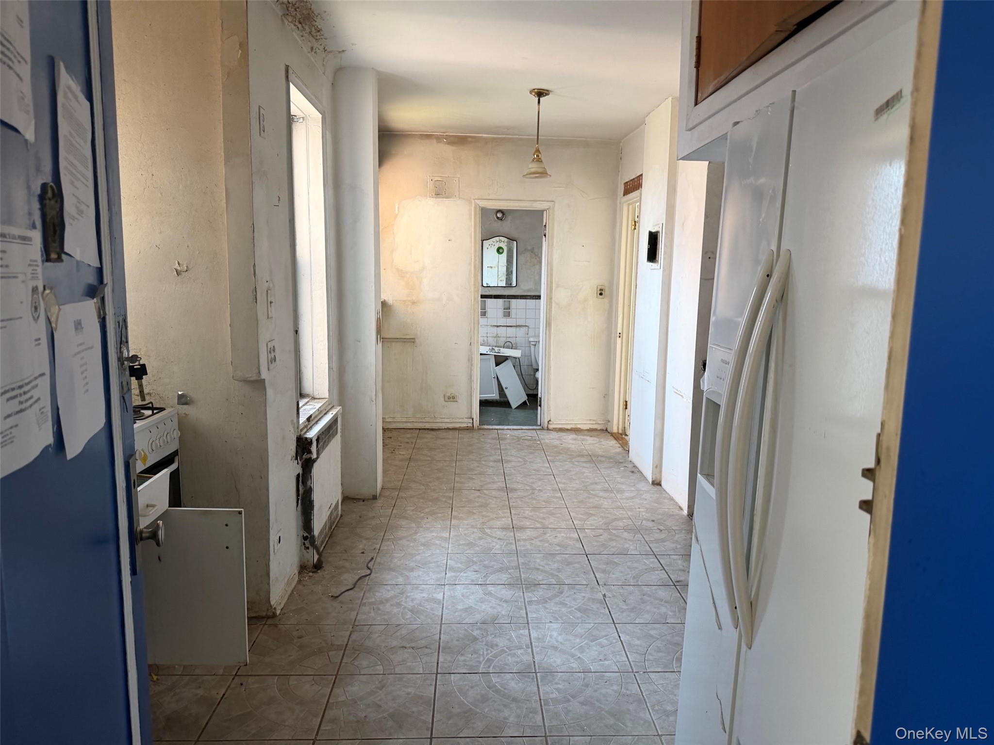 Coop Highland Avenue  Queens, NY 11432, MLS-1025372-4