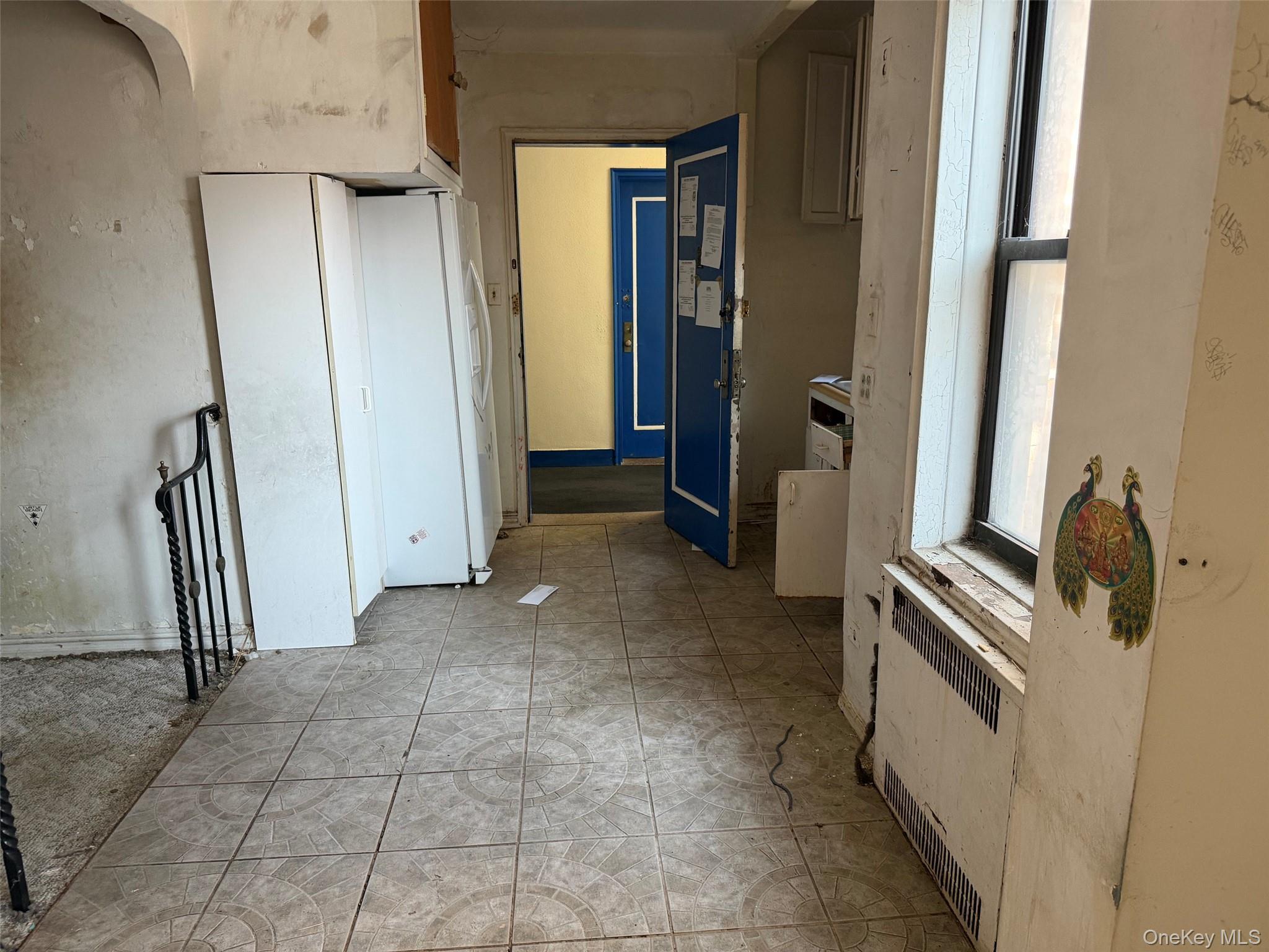Coop Highland Avenue  Queens, NY 11432, MLS-1025372-9