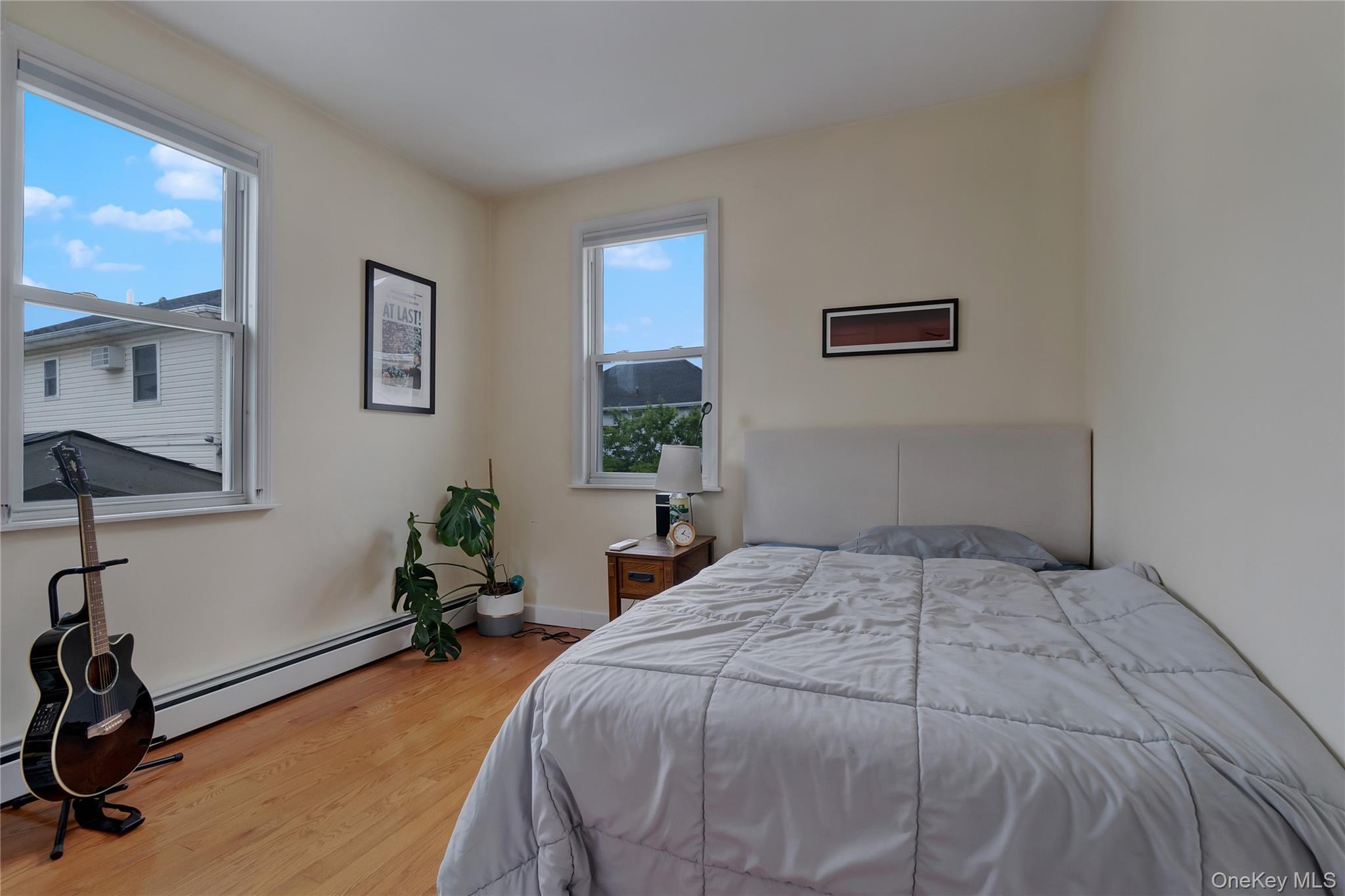 Single Family Gouverneur Avenue  Queens, NY 11692, MLS-1025377-11