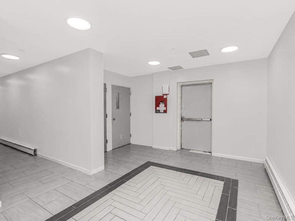 Commercial Sale Southern Boulevard Bronx, NY 10460, MLS-1025379-4
