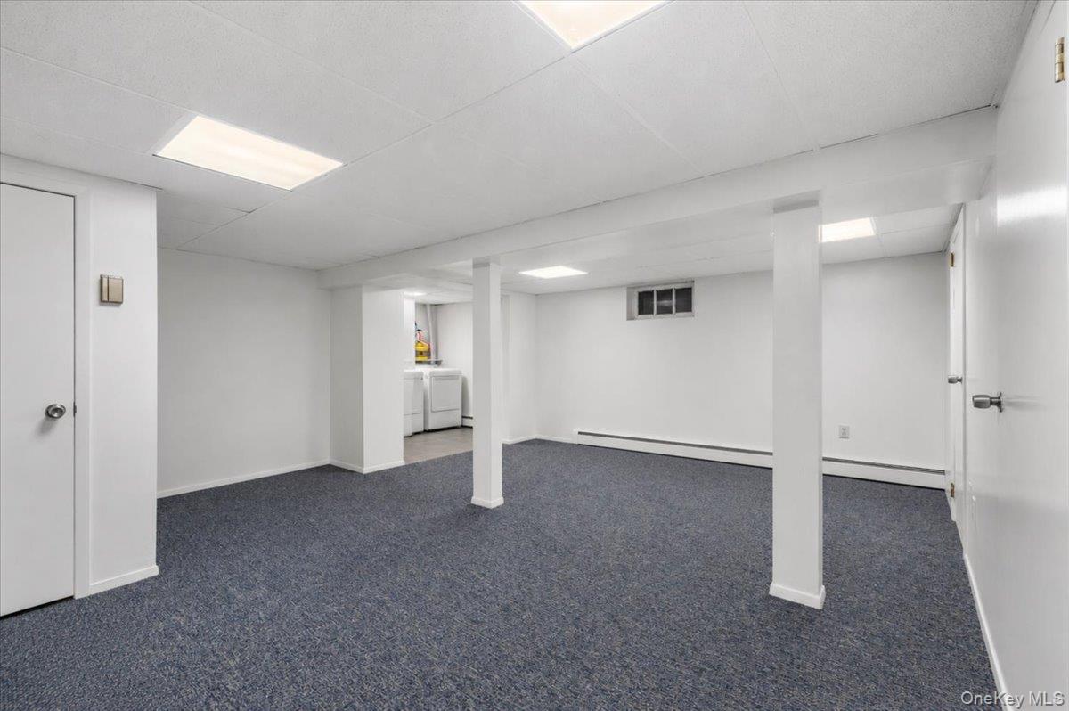 Single Family Wildwood Drive Suffolk County, NY 11746, MLS-1025383-35