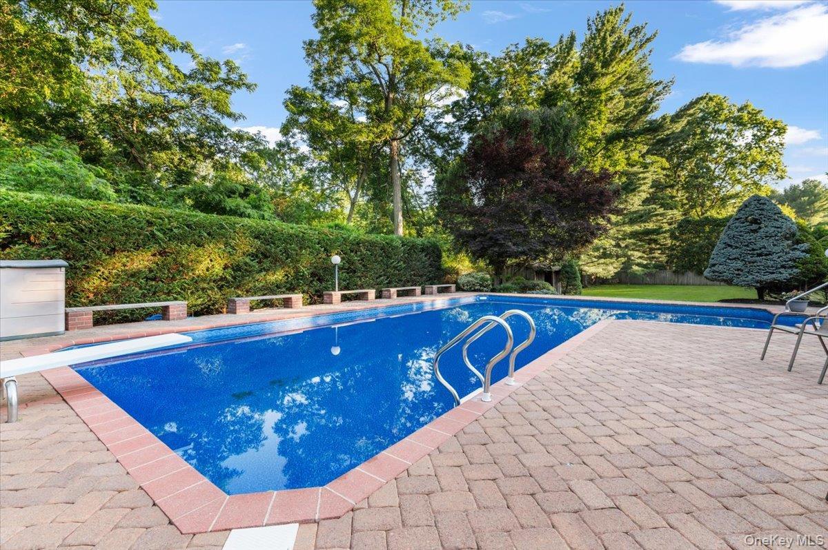 Single Family Wildwood Drive Suffolk County, NY 11746, MLS-1025383-41