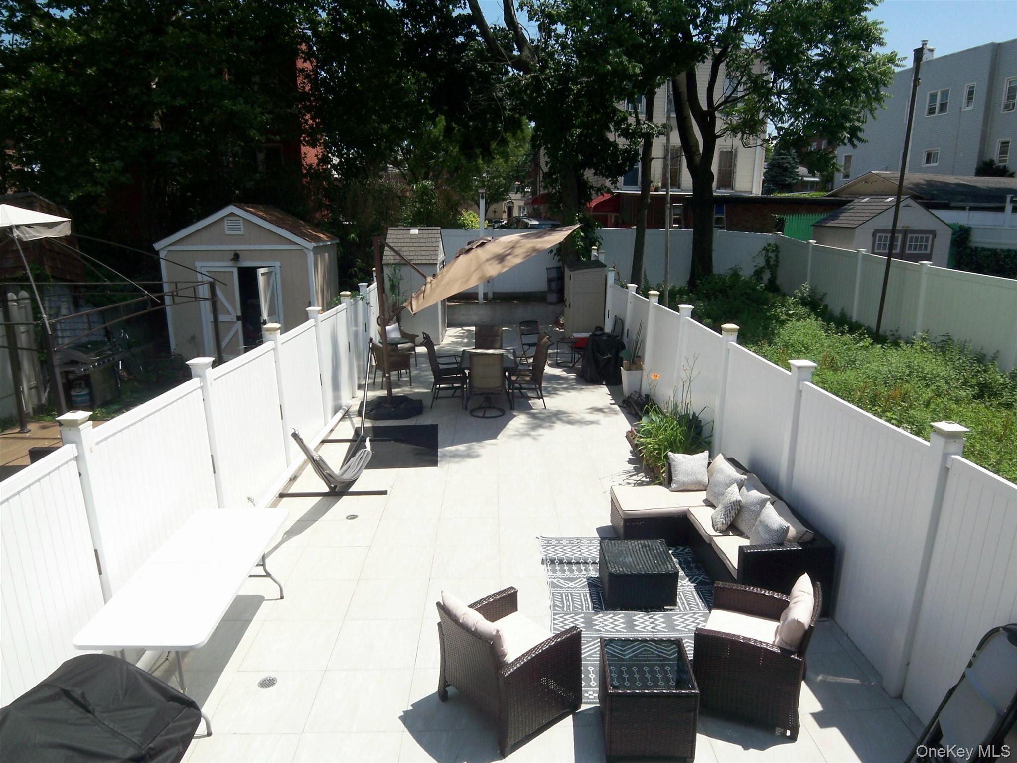 Single Family Byron Avenue Bronx, NY 10466, MLS-1025392-39