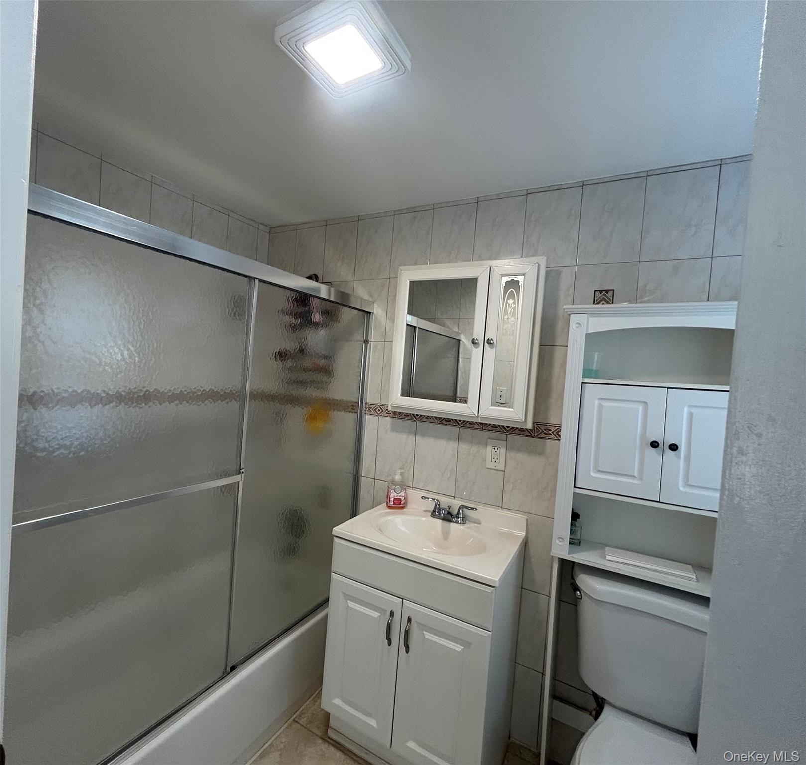 Single Family Hosmer Avenue  Bronx, NY 10465, MLS-1025398-9