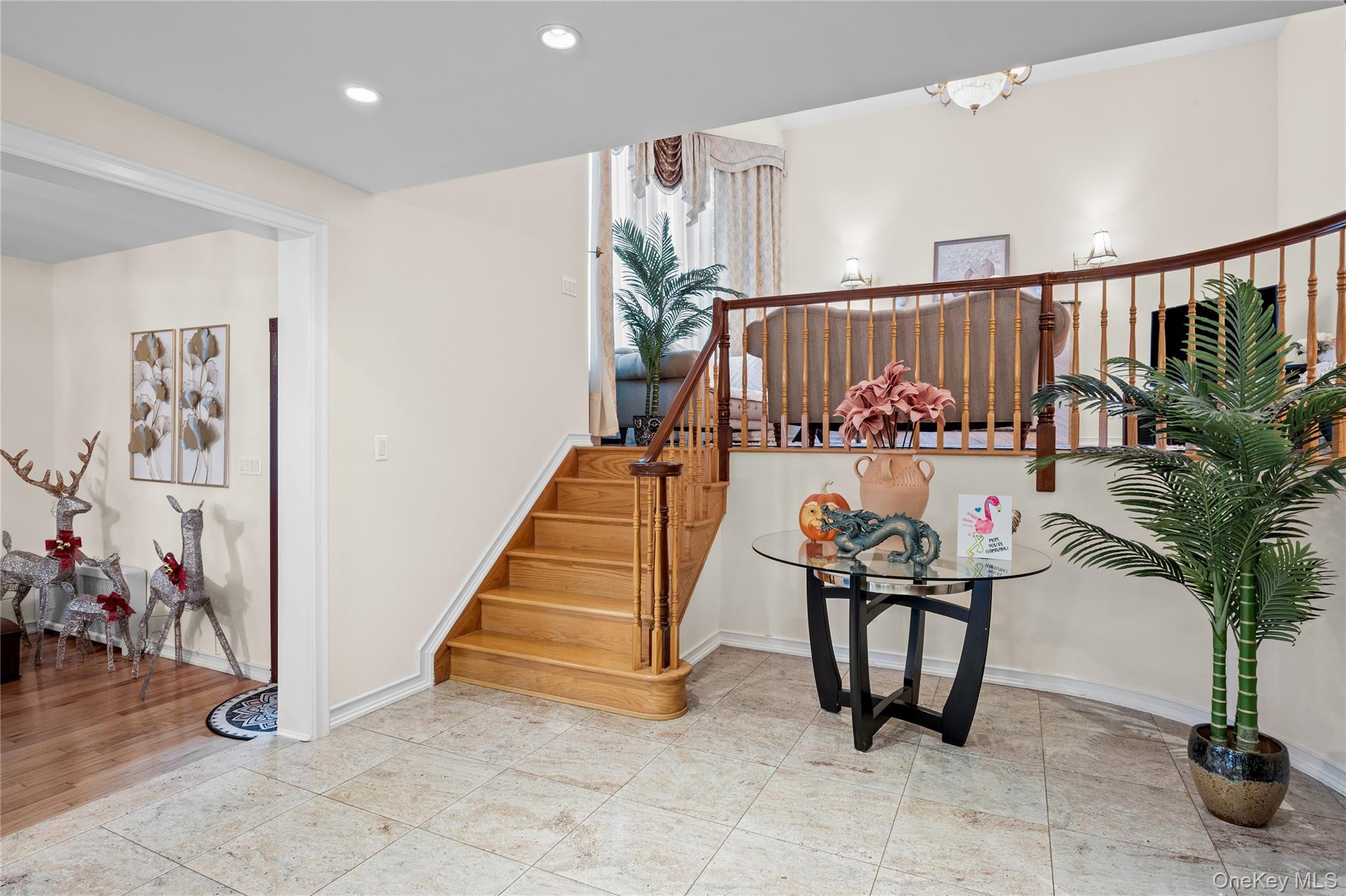 Single Family Lee Place Nassau County, NY 11710, MLS-1025403-14
