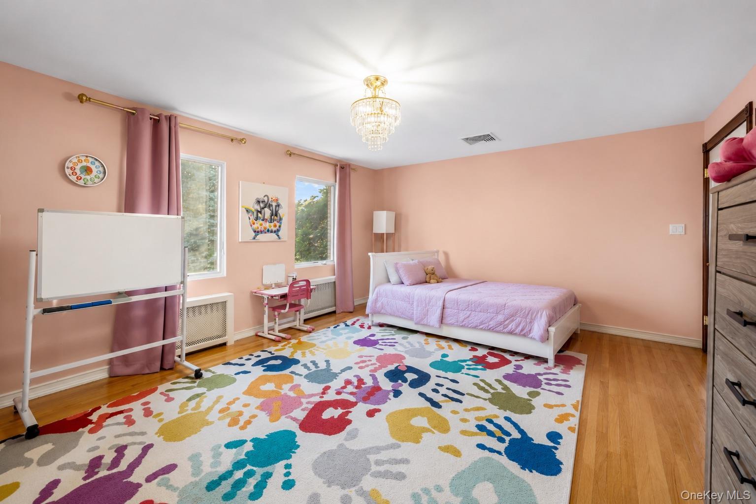 Single Family Lee Place Nassau County, NY 11710, MLS-1025403-32