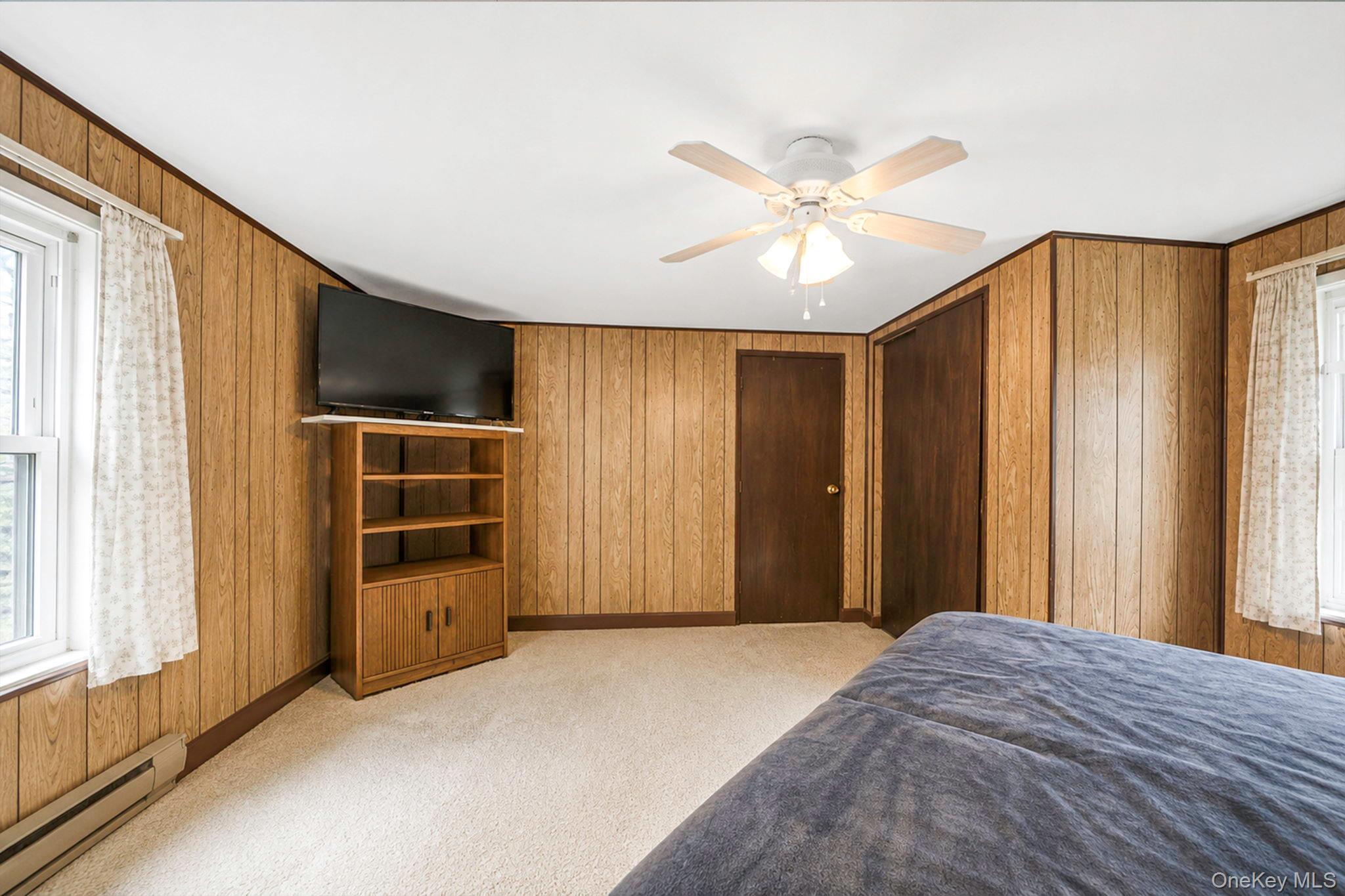 Single Family N Clinton Avenue Suffolk County, NY 11706, MLS-1025441-17